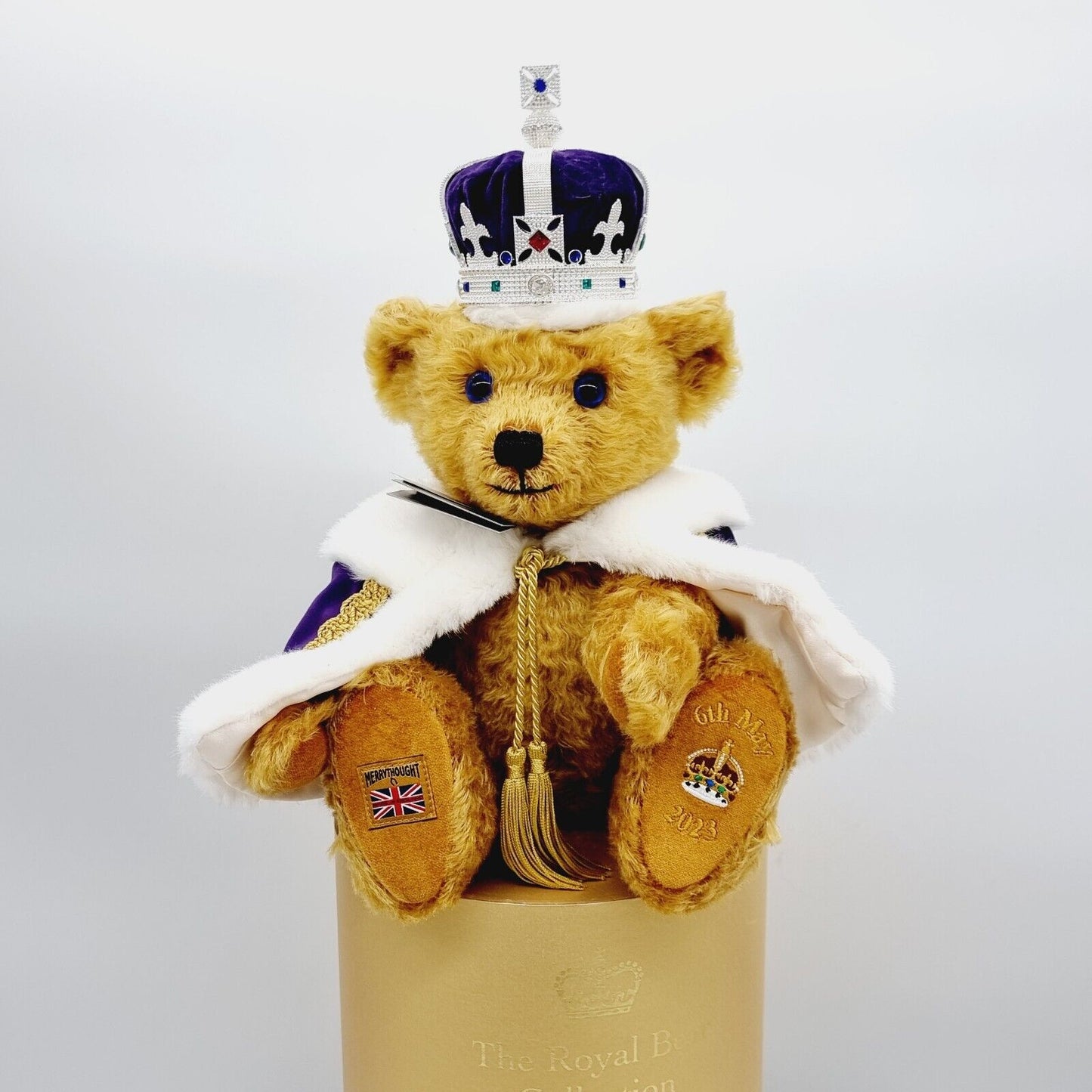 Merrythought Teddybär King Charles III Coronation Bear limitiert 2023 36 cm