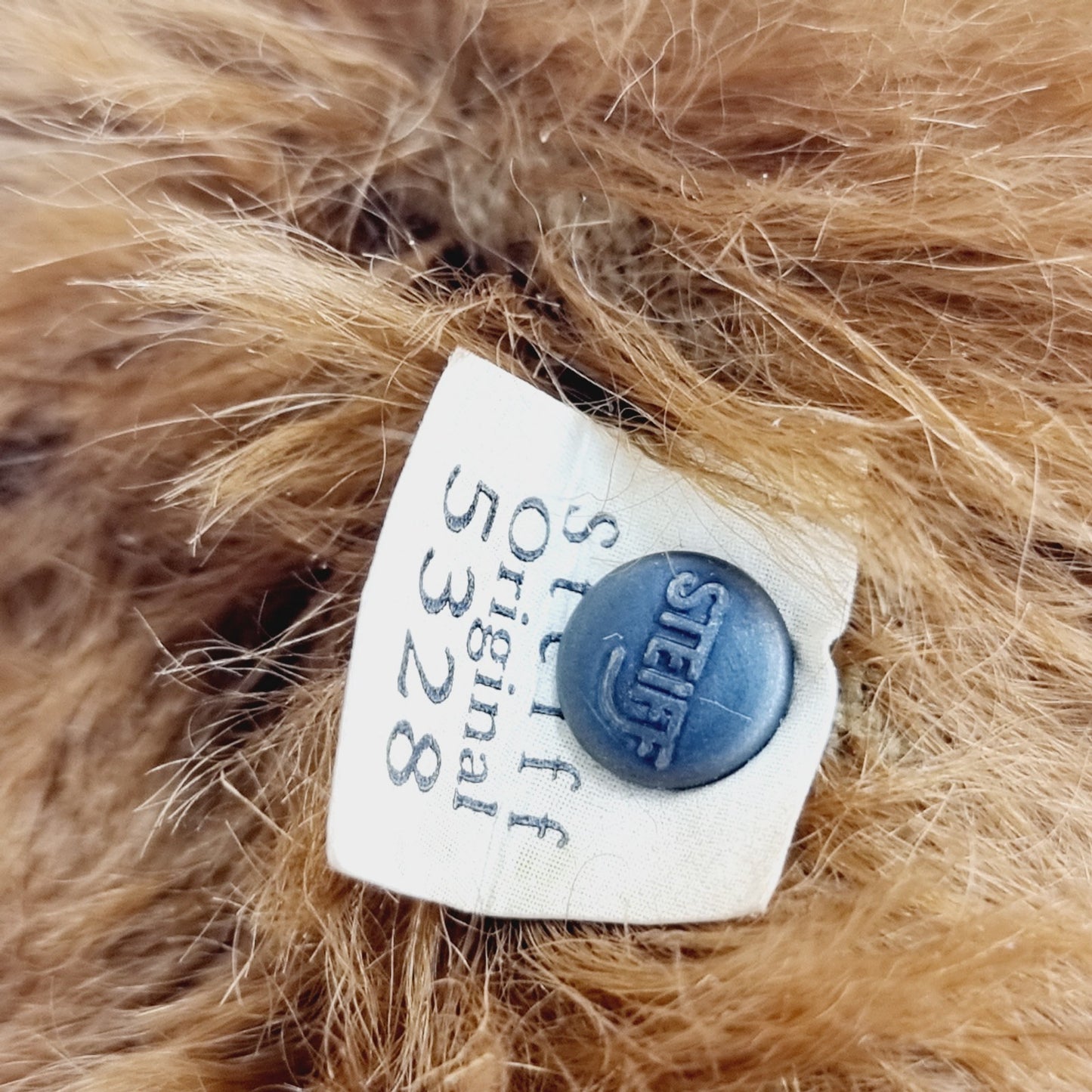 7750261