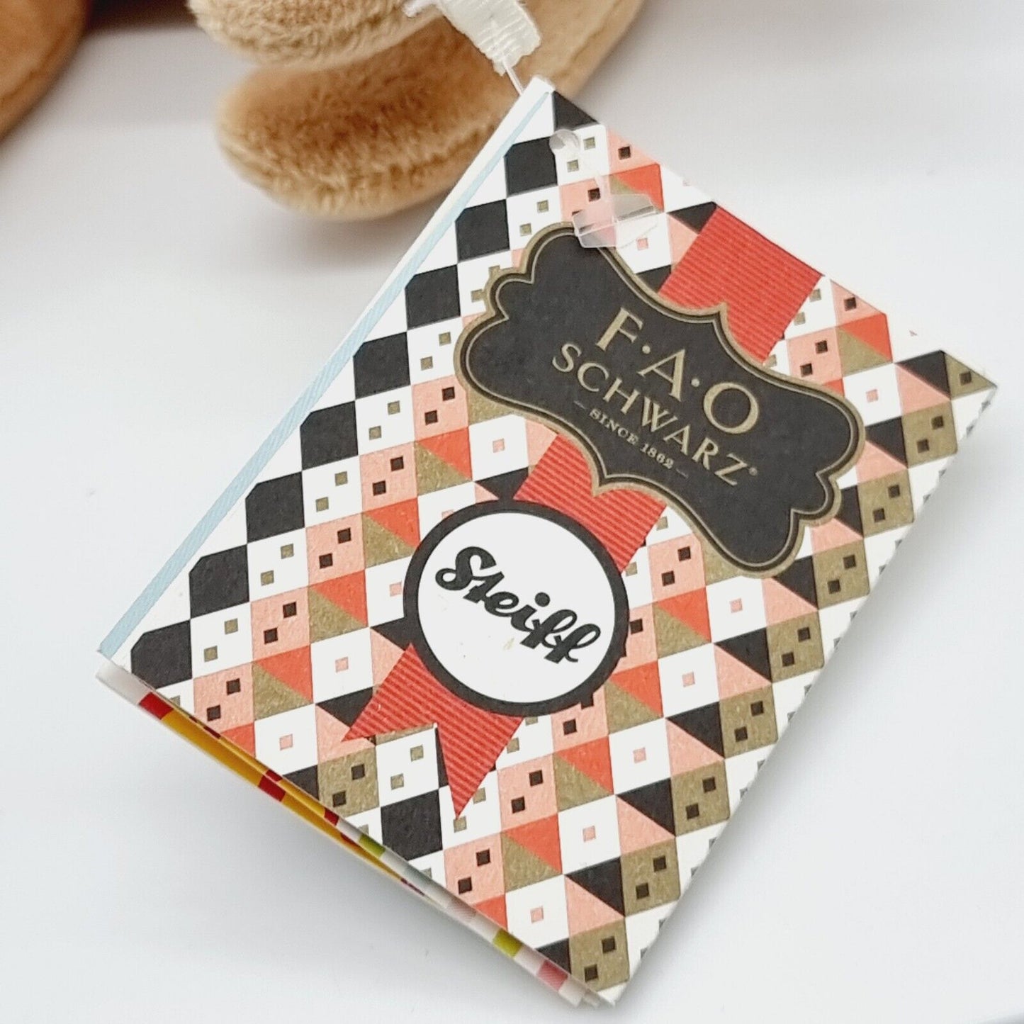 Steiff 683534 Hund beige stehend für FAO Schwarz 14 cm Plüsch