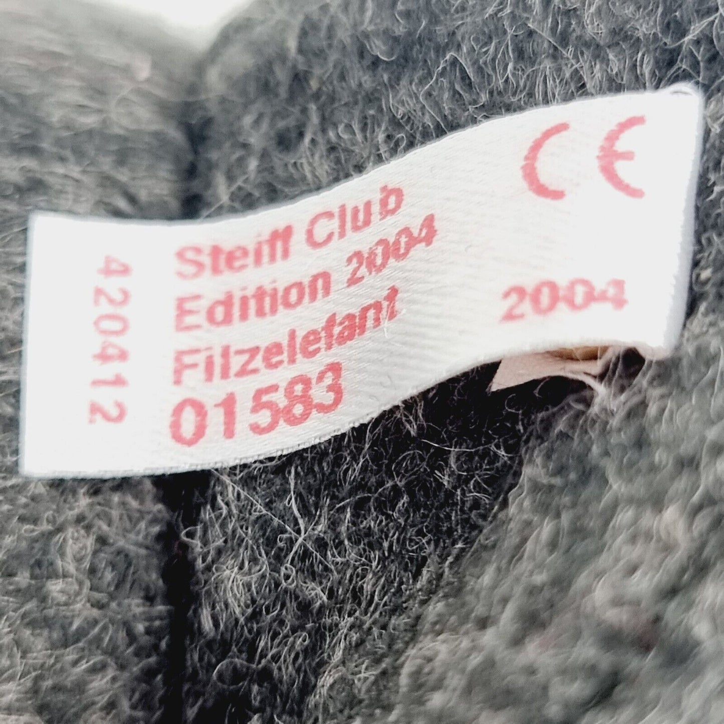 Steiff 420412 Filzelefant auf Rädern 12 cm Club Edition 2004