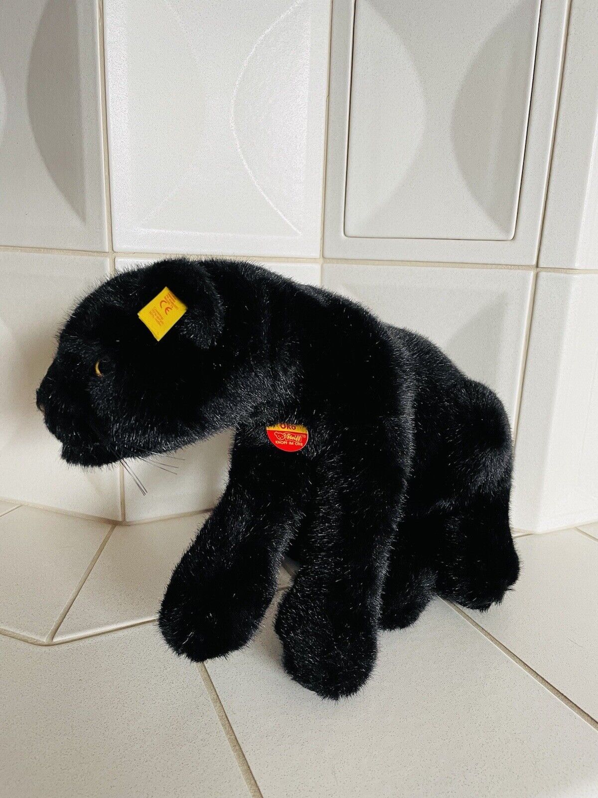 STEIFF Panther OKO sitzend 35 cm 065033 Knopf, Fahne u. Brustetikett - RARITÄT