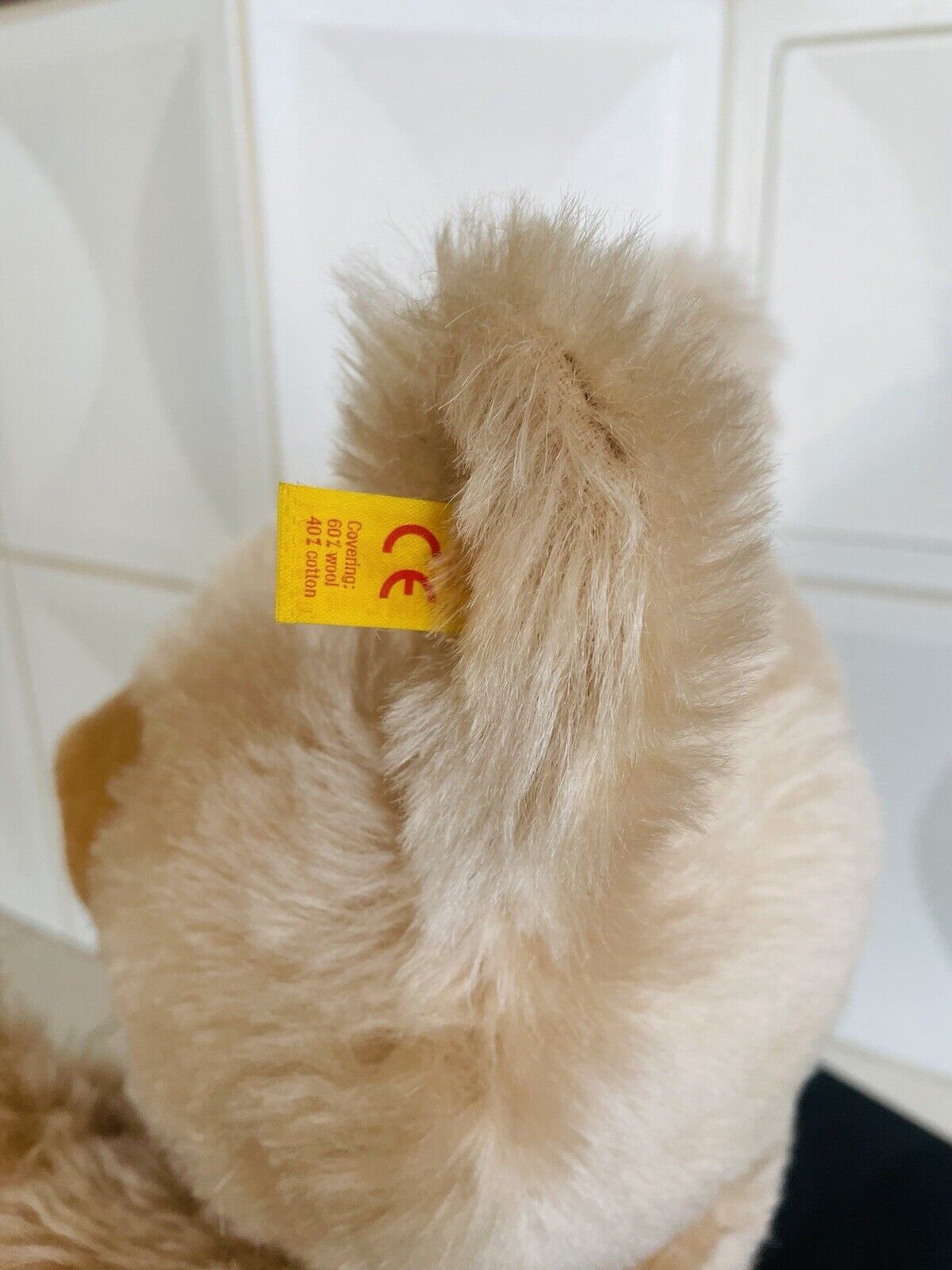 Steiff Teddybär Original mit Etikett inkl. Fahne mit Knopf im Ohr 0201/51