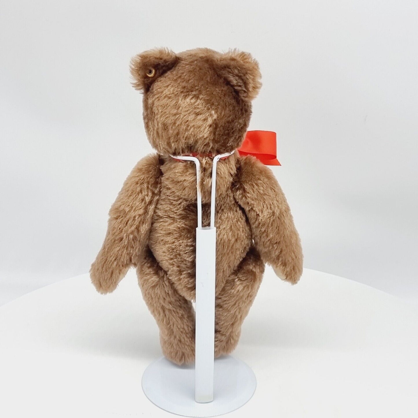 Steiff 420245 Edition 2001 Teddybär 35 cm mit Schleife und Porzellan-Marke