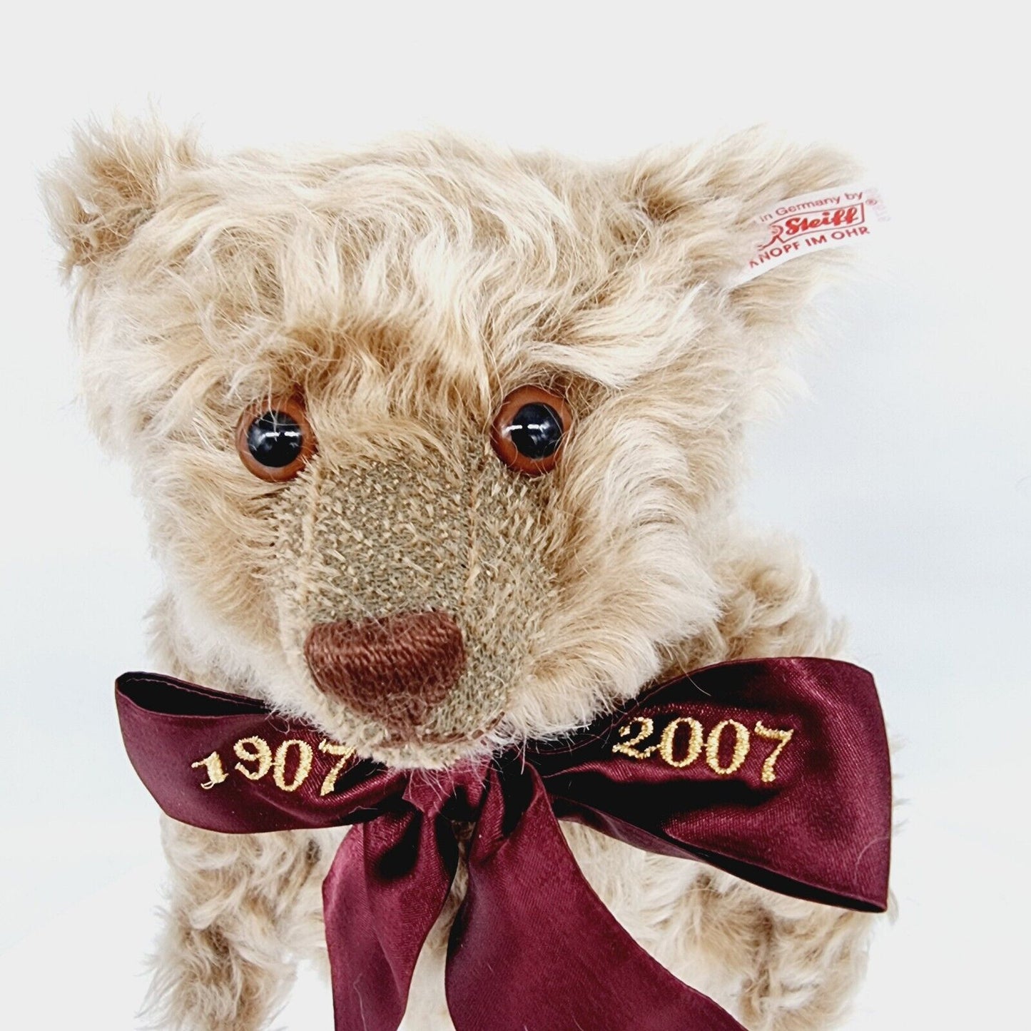 Steiff 662676 Teddybär Million Hugs 100 Jahre 1907 - 2007 limitiert mit Schleife