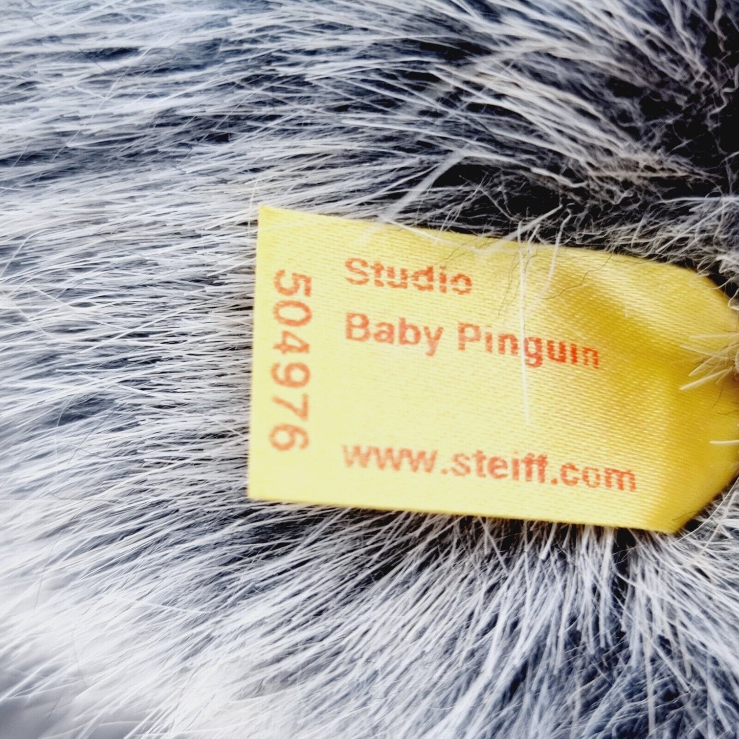 Steiff Studio Baby Pinguin 504976 37cm