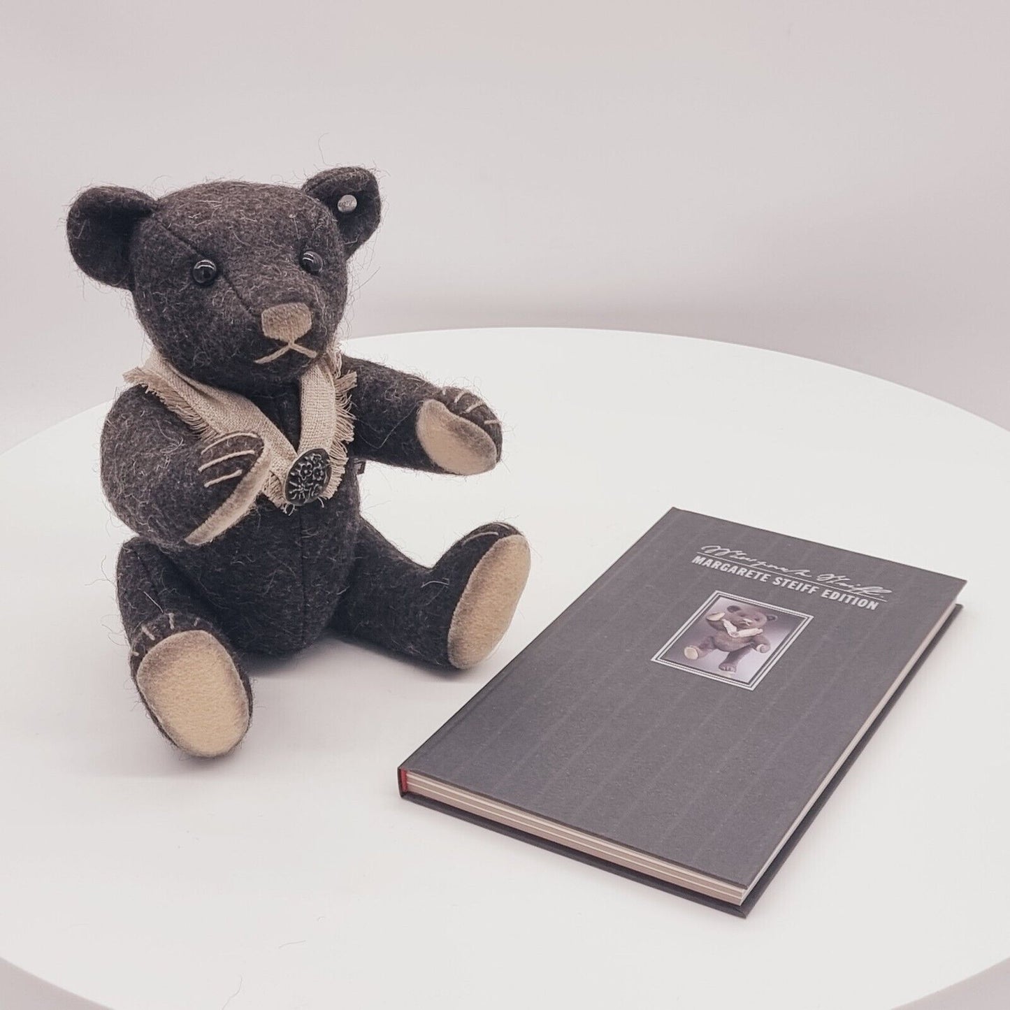 Steiff 420528 Teddybär Hans 28 cm Margarete Steiff Edition 2005 limitiert 500