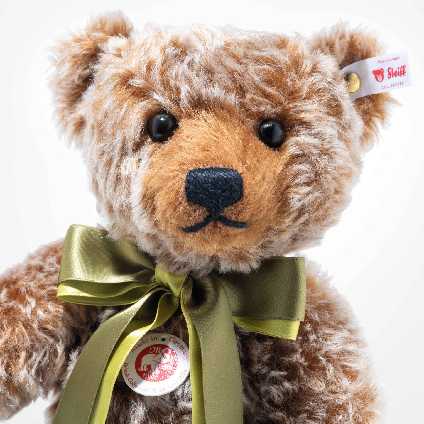 Steiff 691737 British Collectors’ Teddybär 2025