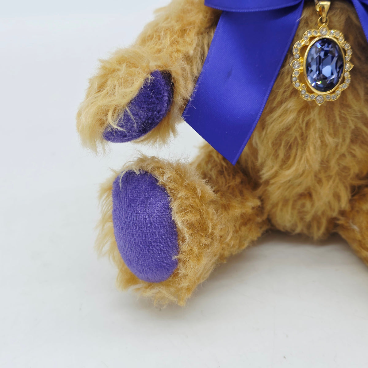 Steiff 691270 Teddybär Tanzanite 22 cm für Danbury Mint limitiert 2500 aus 2022