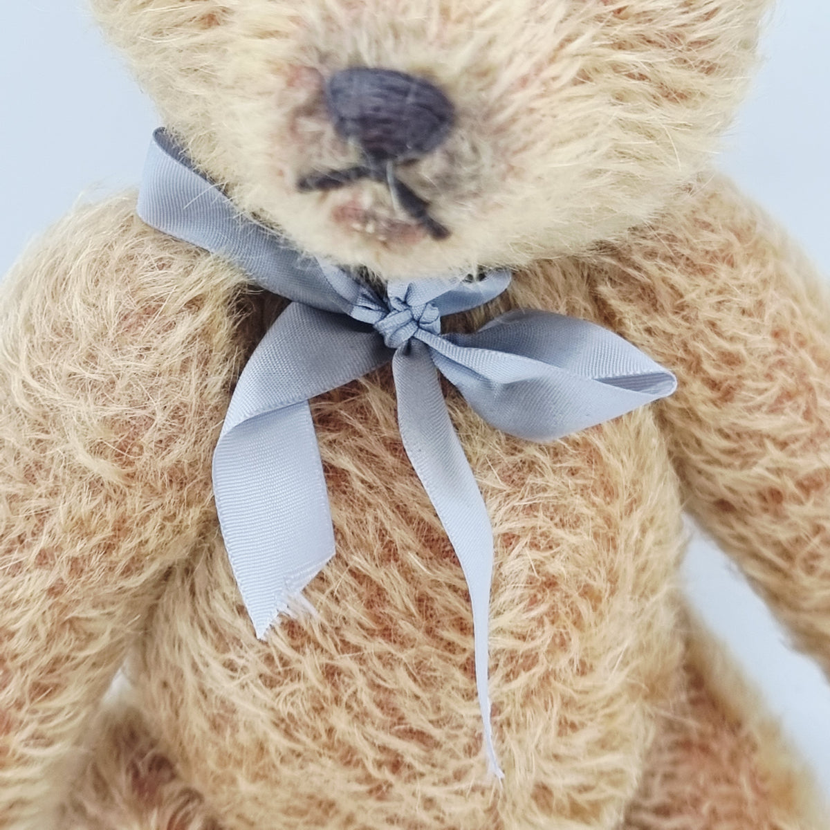 Steiff 038129 Appolonia Margarte Teddybär 2004