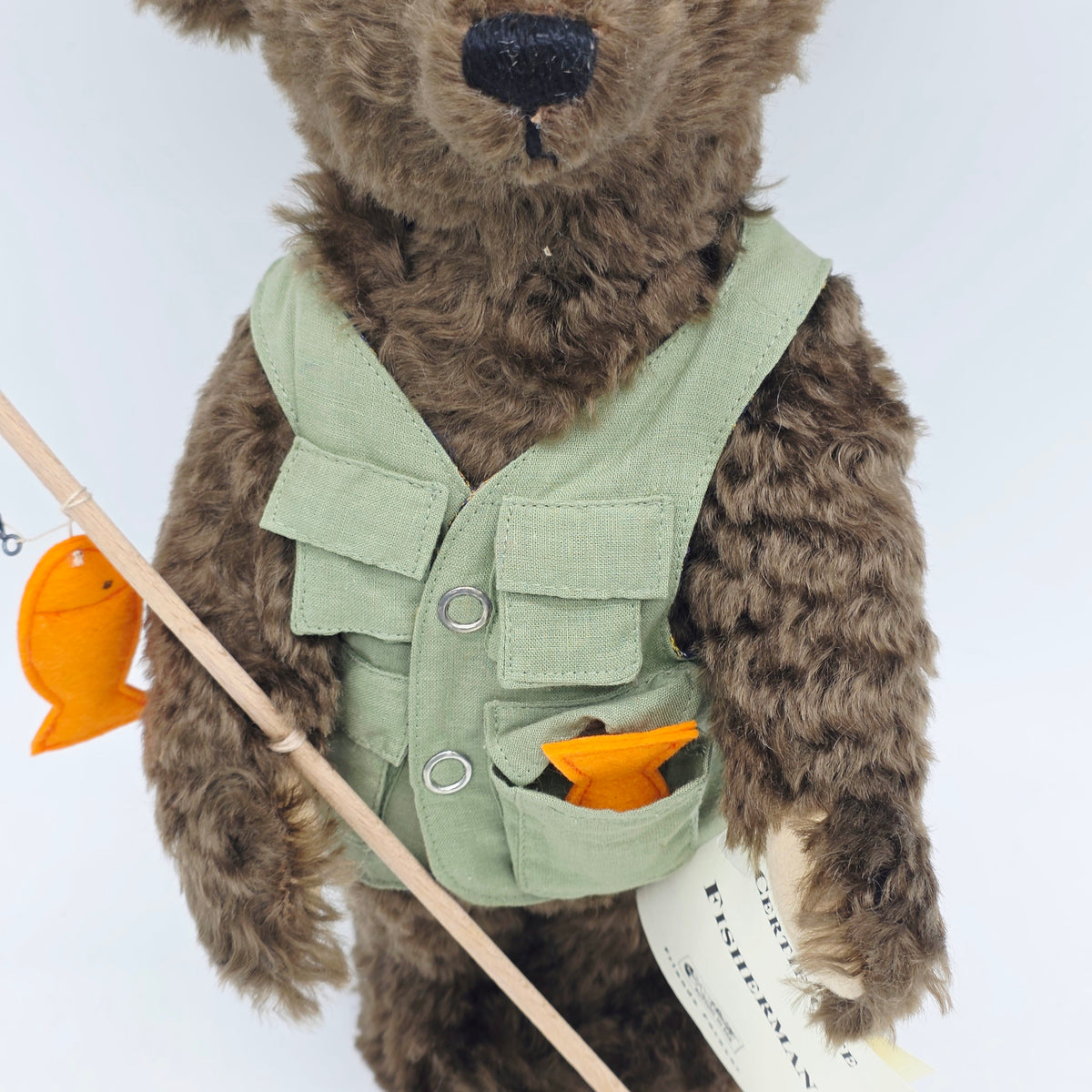 Steiff 651342 Fisherman 32 cm Walt Disney World 1996