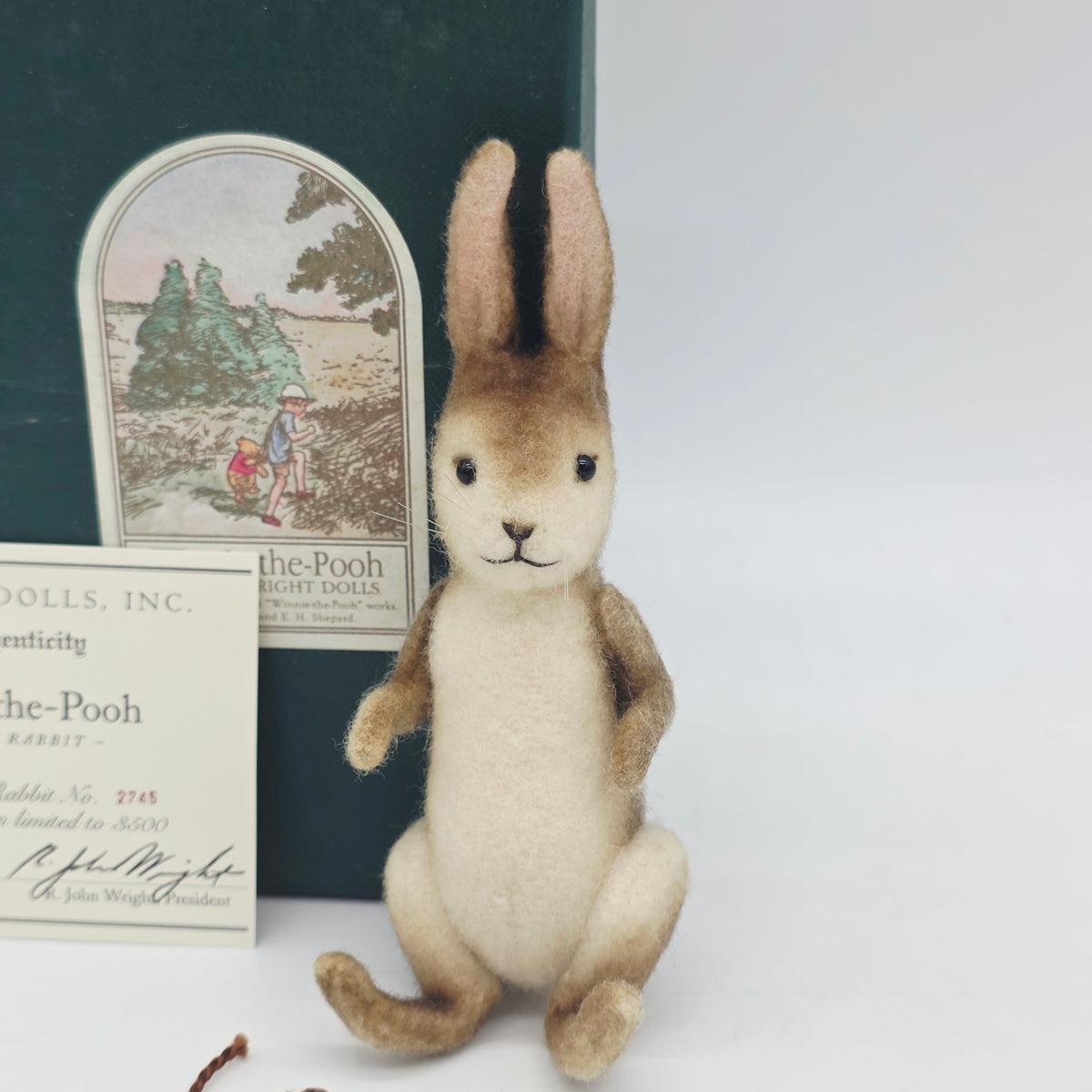 R. John Wright Pocket Rabbit Winnie the Pooh 14 cm