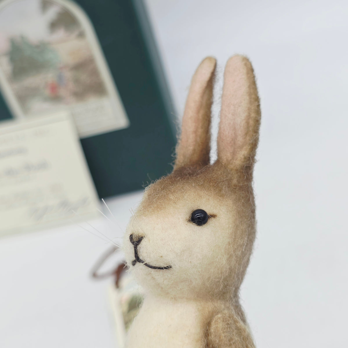 R. John Wright Pocket Rabbit Winnie the Pooh 14 cm