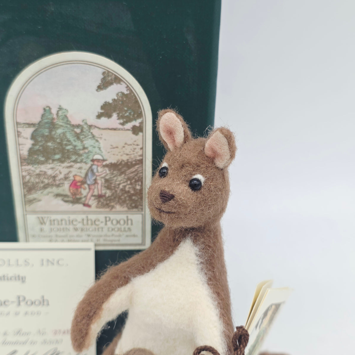 R. John Wright Pocket Kanga & Roo Winnie the Pooh