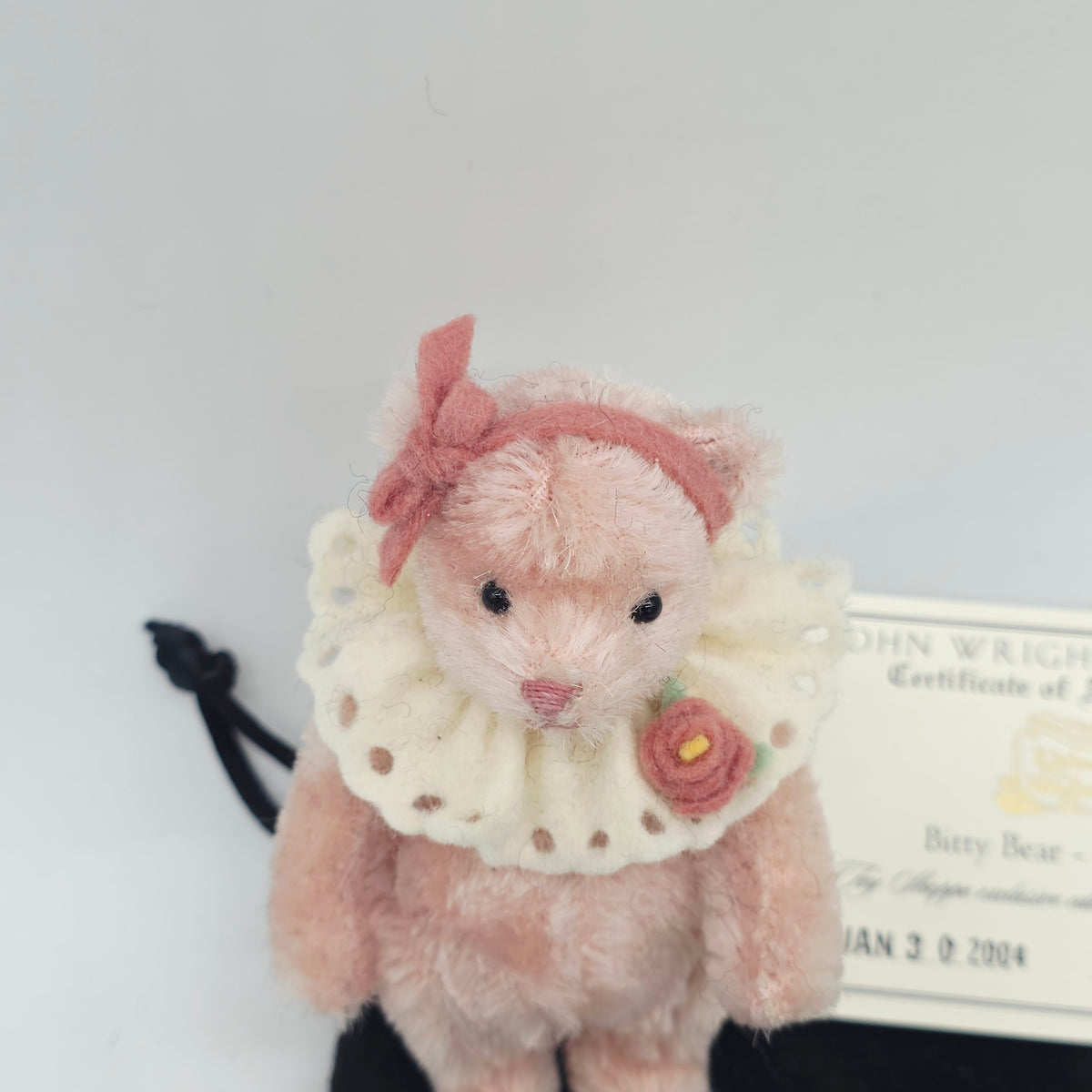 R. John Wright Bitty Bear Pinkie 9 cm Toy Shoppe Exclusive