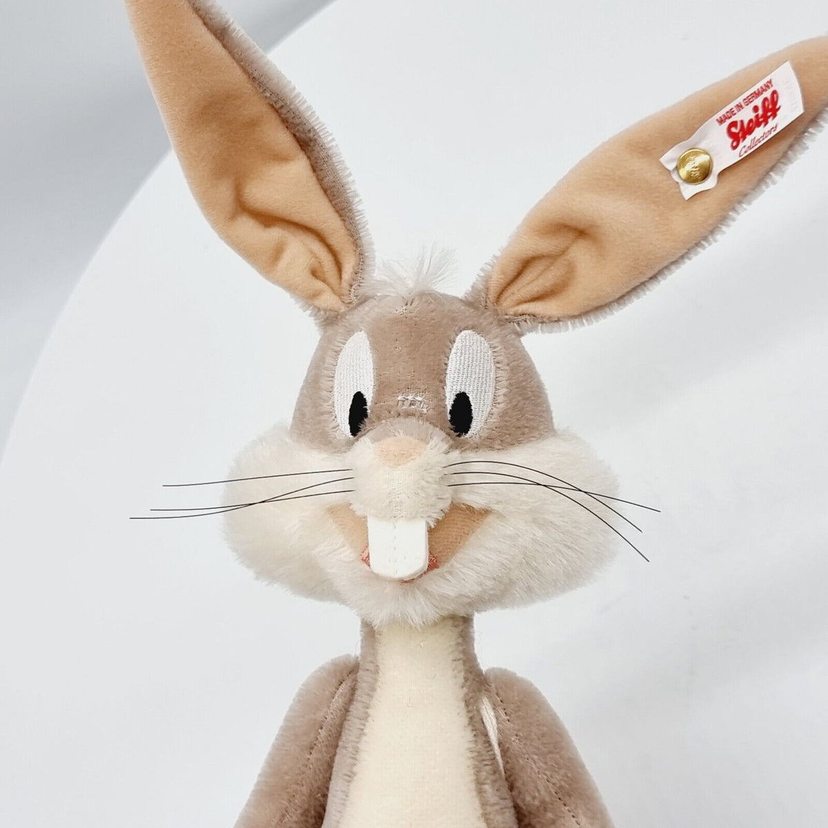 Steiff 355042 Warner Bros Bugs Bunny aus Looney Tunes limitiert 2000 aus 2015