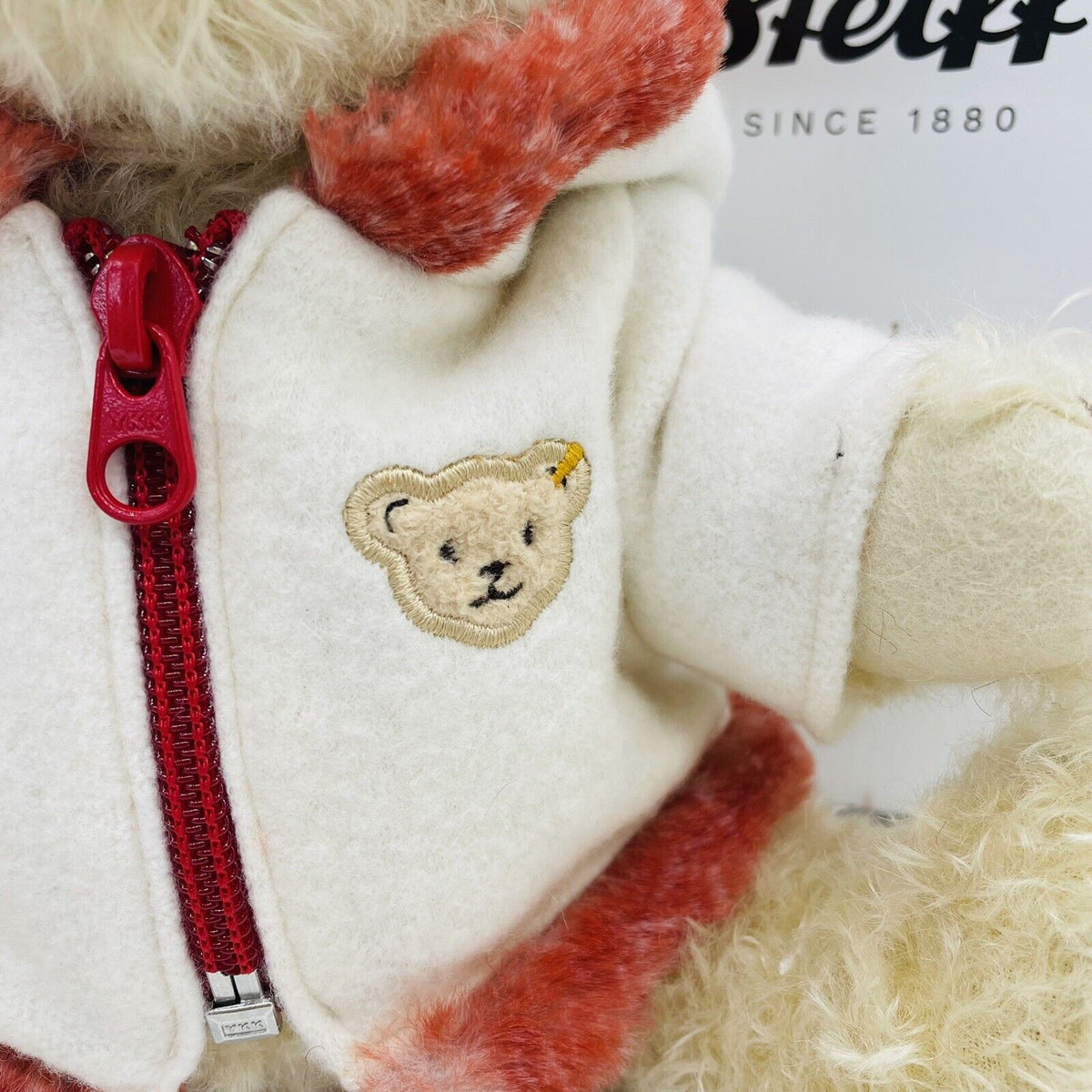 Steiff Teddybär Mila mit Winterjacke 007224 limitiert 1902 aus 2022 28cm