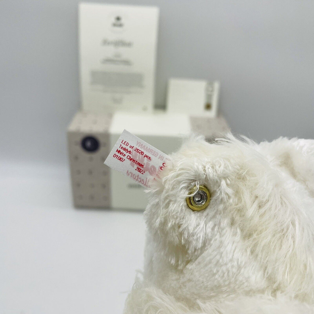 Steiff Teddies for tomorrow White Christmas Teddybär 007293 30cm limitiert 2020