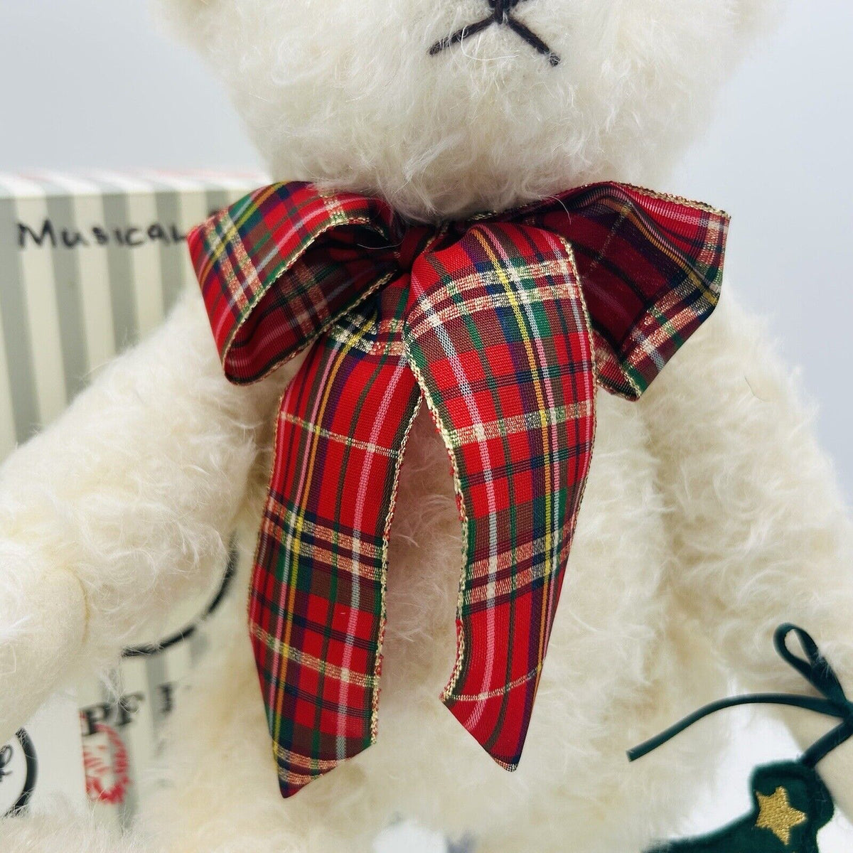Steiff 006906 Weihnachtsteddybär mit Musikwerk limitiert 1225 aus 2020