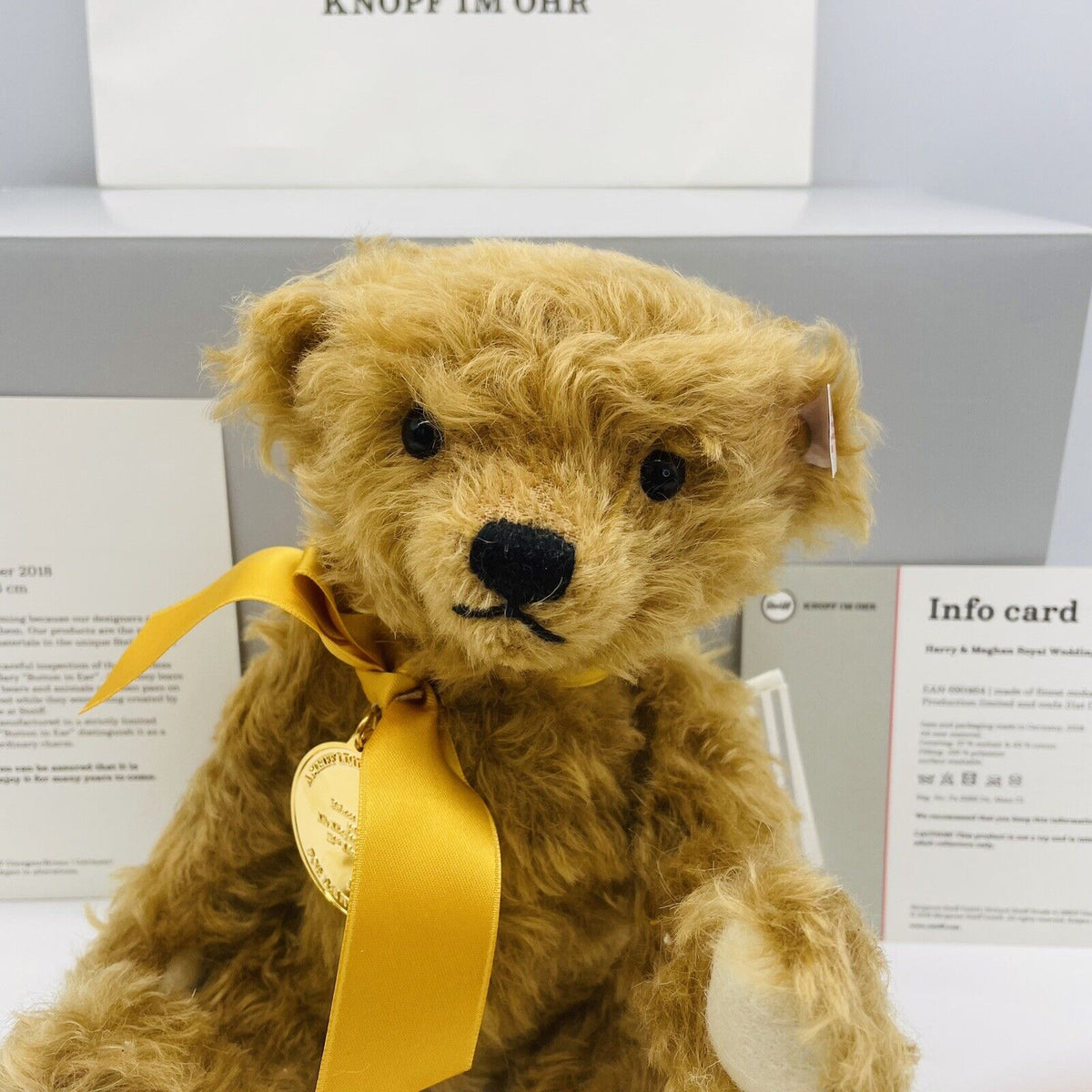 Steiff Teddybär Royale Hochzeit Meghan und Harry 690464 Zeitlimitierung aus 2018