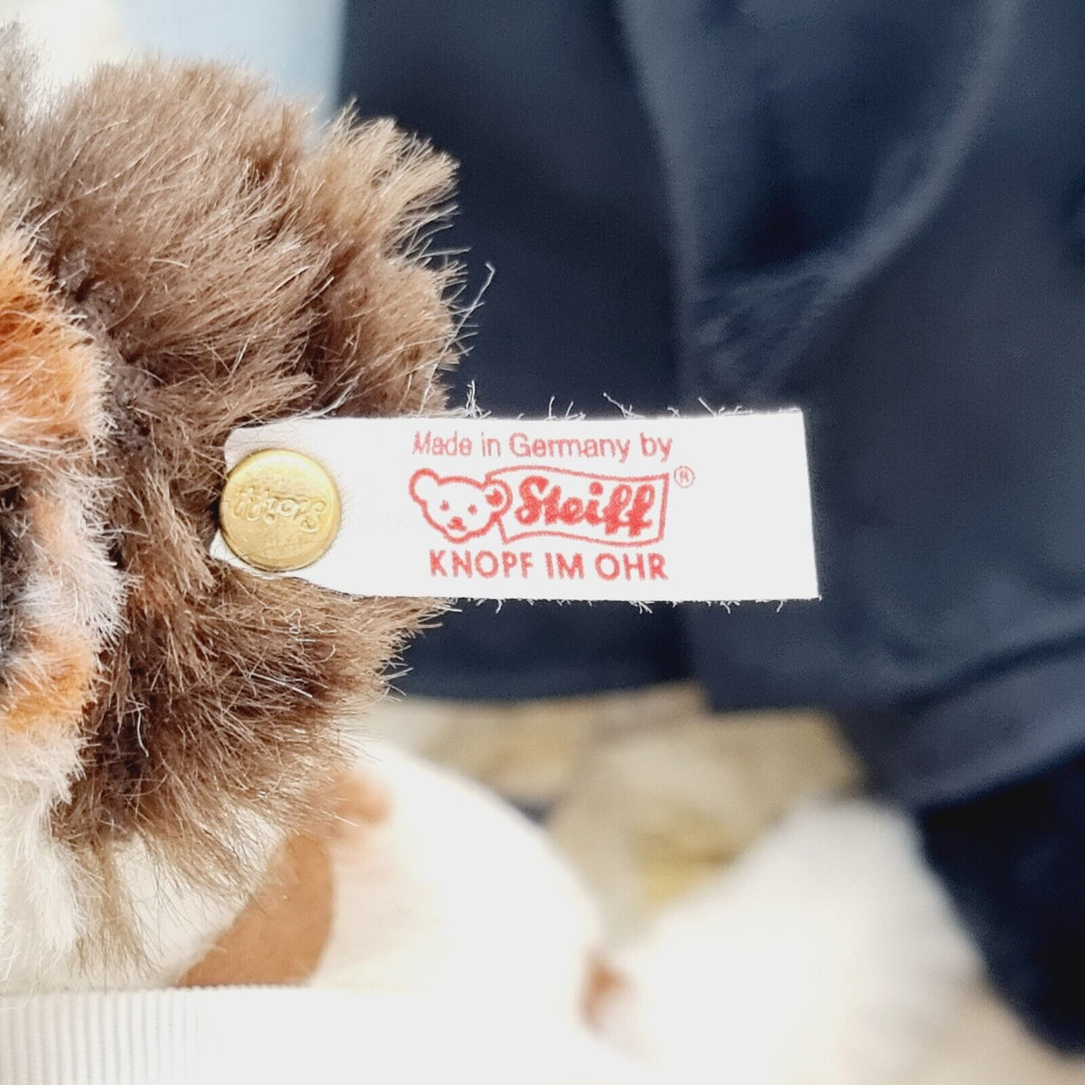 Steiff 993701 Heiliger St. Bernhard mit Barry limitiert 1500 aus 2005