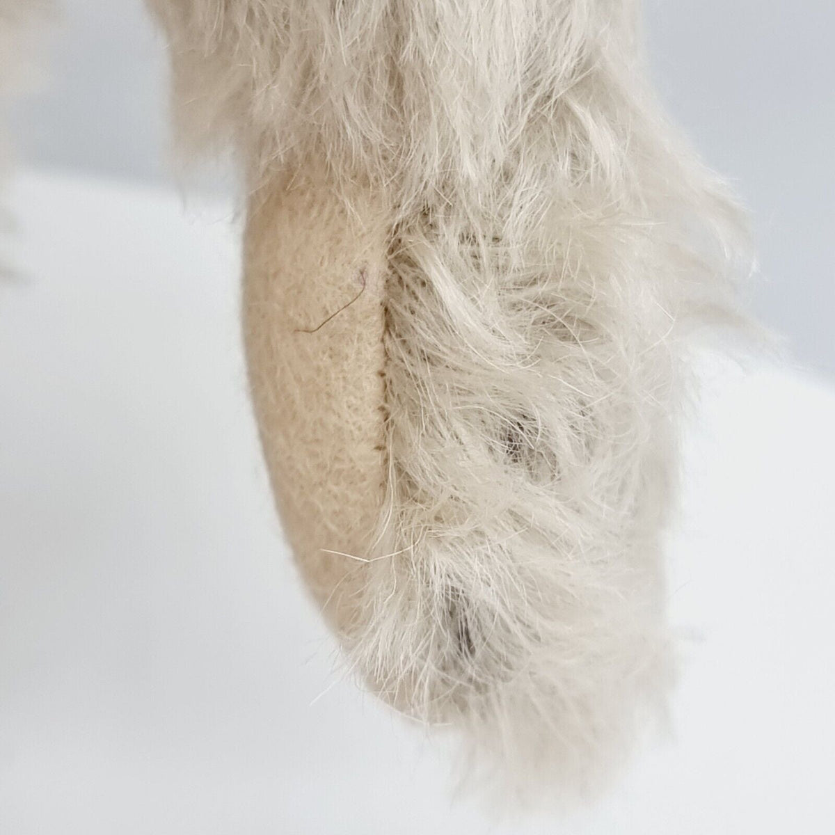 Steiff 421143 Club Teddybär Jahresedition 2011 limitiert 2011 30cm Mohair