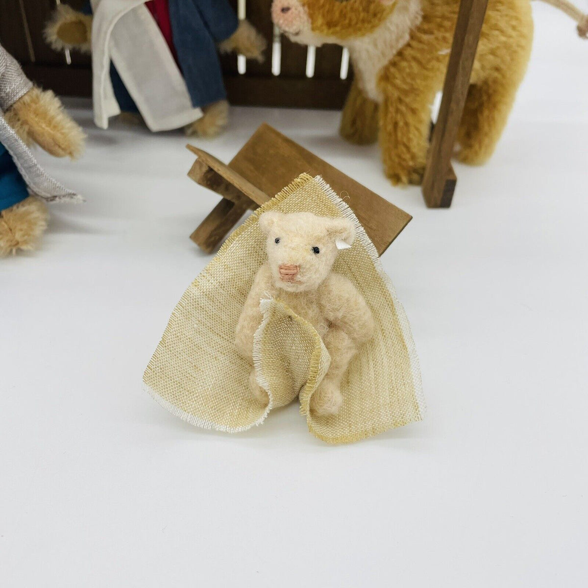Steiff Krippenset 4-tlg. 007279 limitiert 1225 aus 2022 Mohair