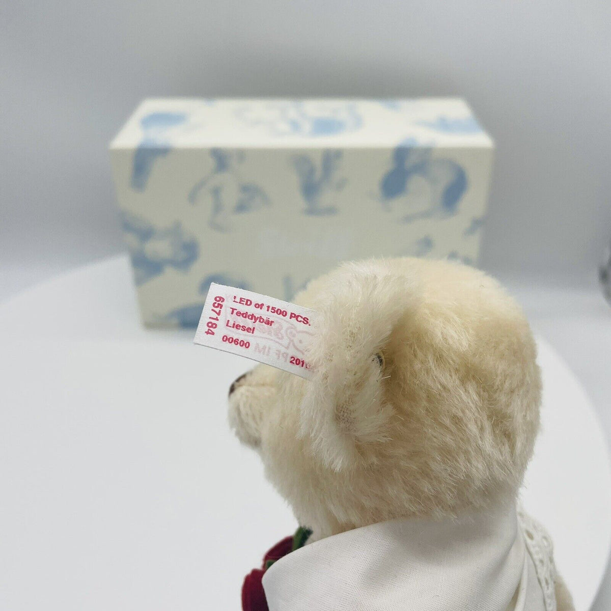 Steiff Teddybär Trachtenmädchen Liesel 657184 limitiert 1500 aus 2010 23cm