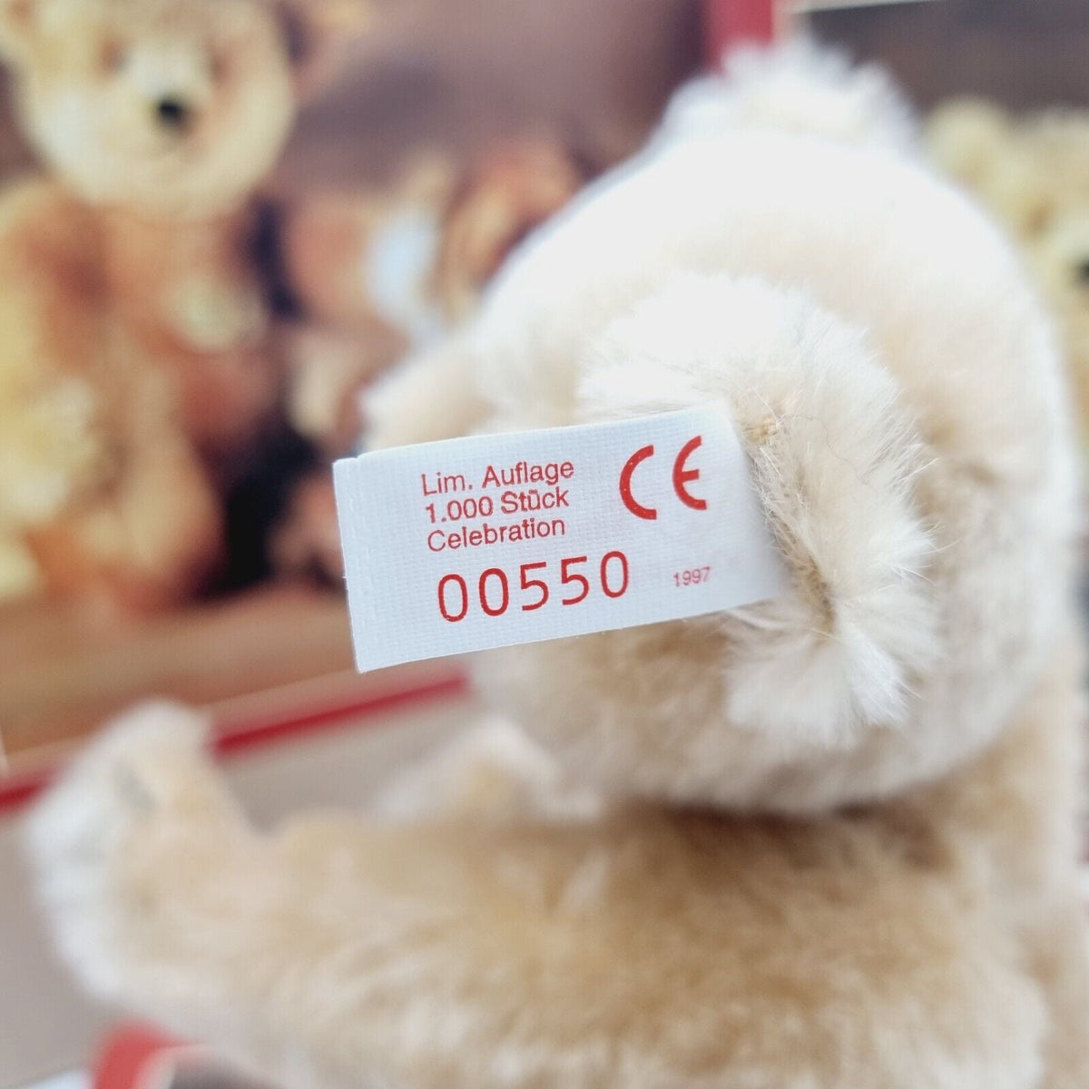 Steiff 670176 Teddybär blond mit Buch "Teddybär mit Knopf im Ohr limitiert 1000