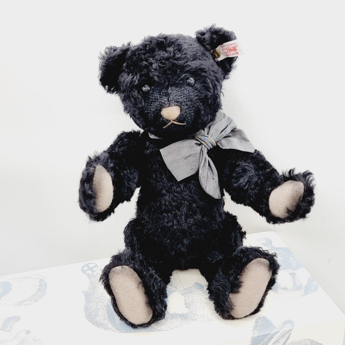 Nr. 17! Steiff 663178 Teddybär Petsy schwarz limitiert 1500 aus 2008 32 cm