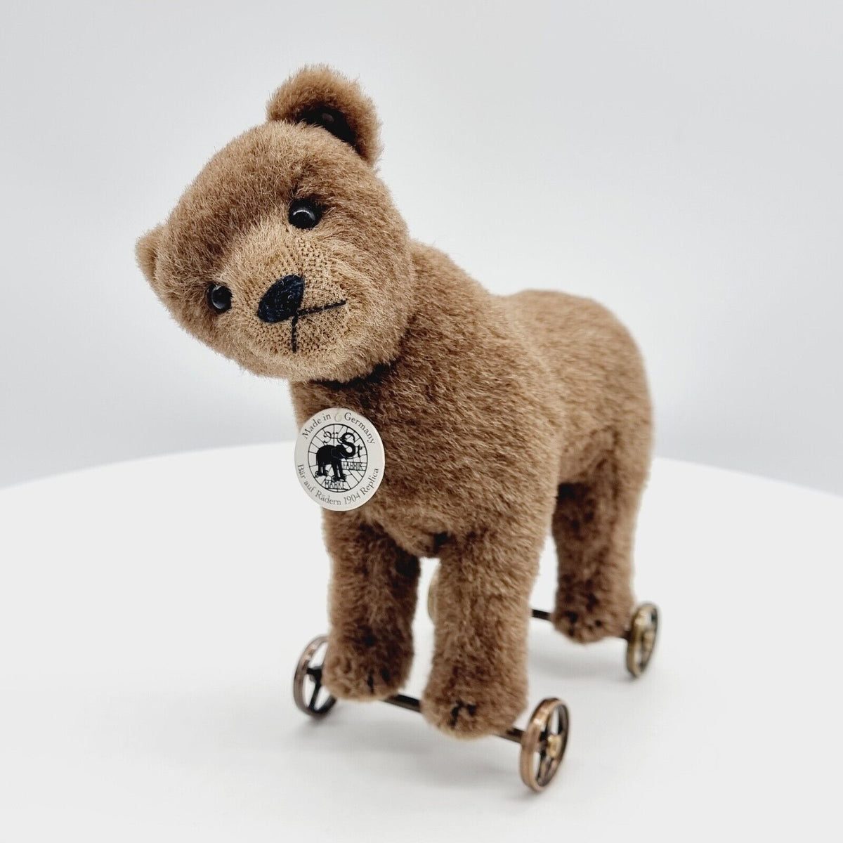 Steiff 403354 Bär auf Rädern 1904 Replica limitiert 904 aus 2018 22 cm