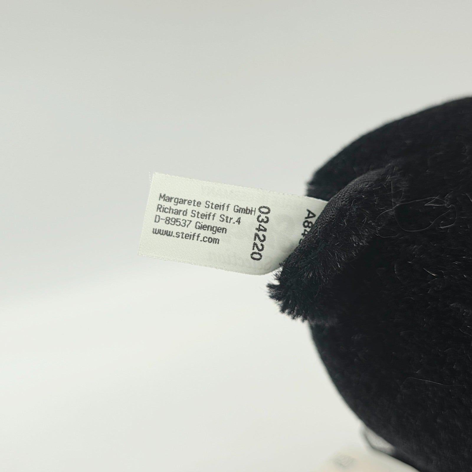 8949671