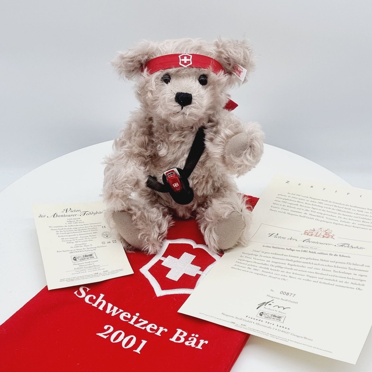 Steiff 660290 Victor der Abenteurer-Teddybär für Victorinox limitiert 2001 34 cm