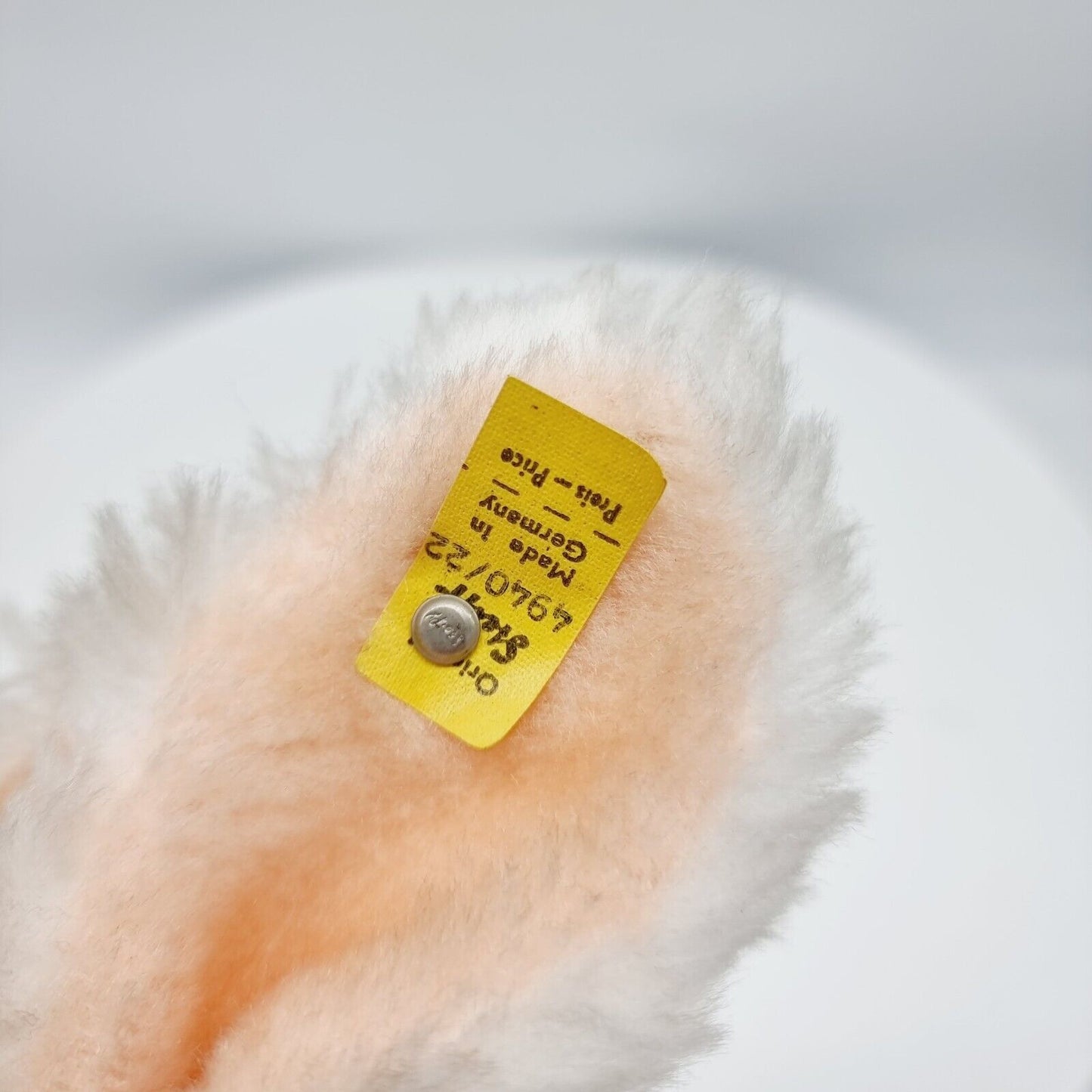 Steif 49740/22 Cosy Issy Hase 22 cm 1968 - 1976 Dralon sitzend