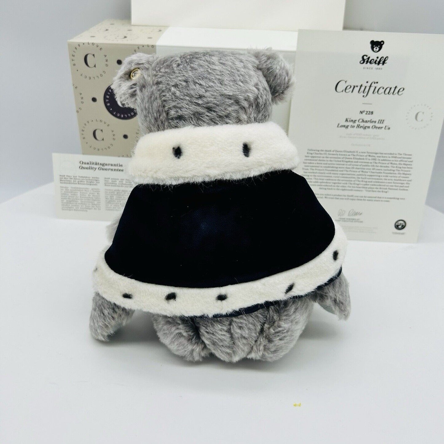 Steiff 691515 Teddybär King Charles III limitiert 2022 32 cm Mohair