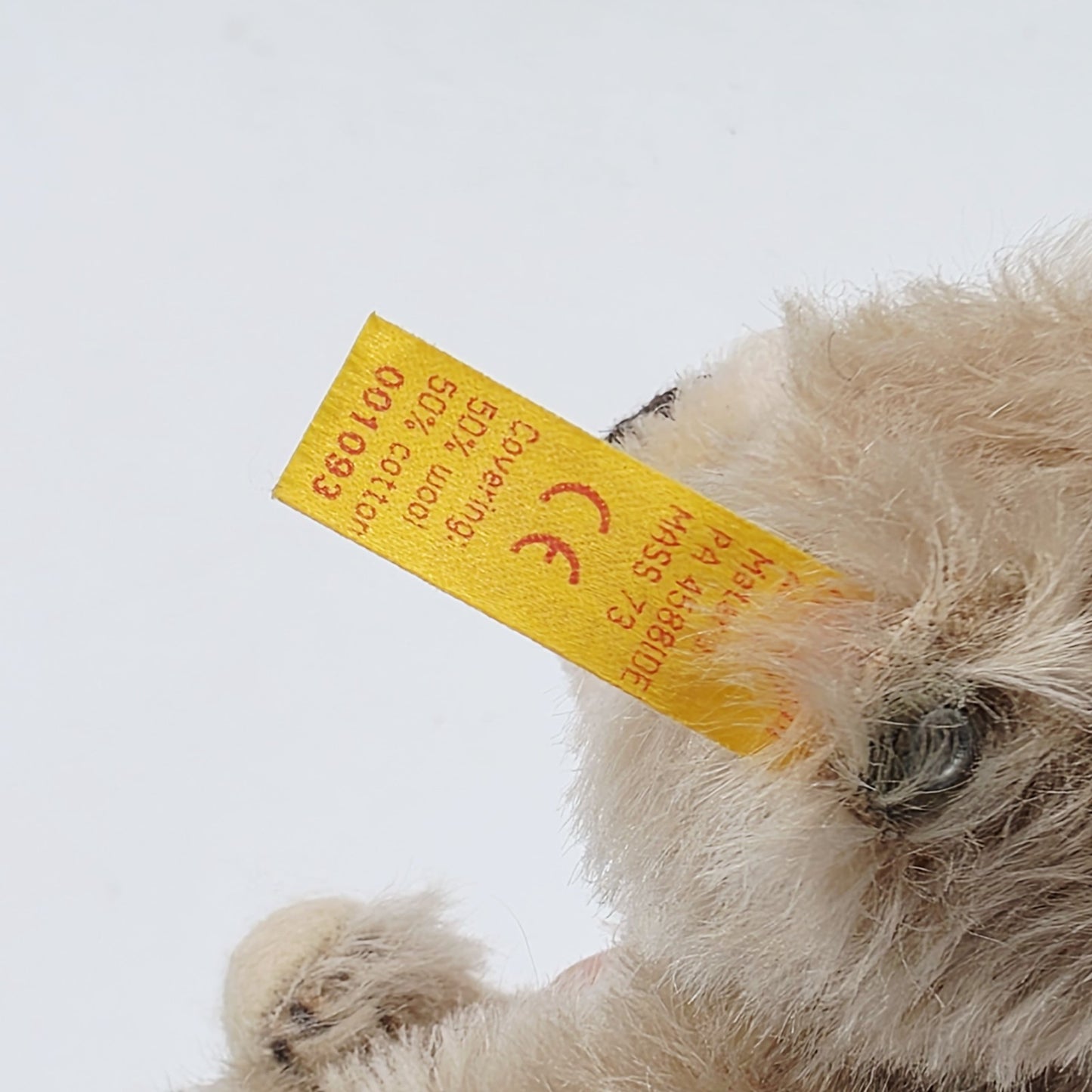 8672413