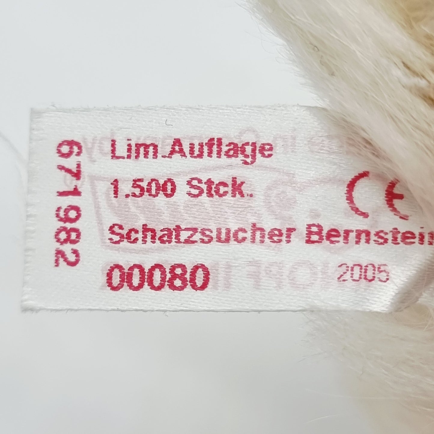8950385