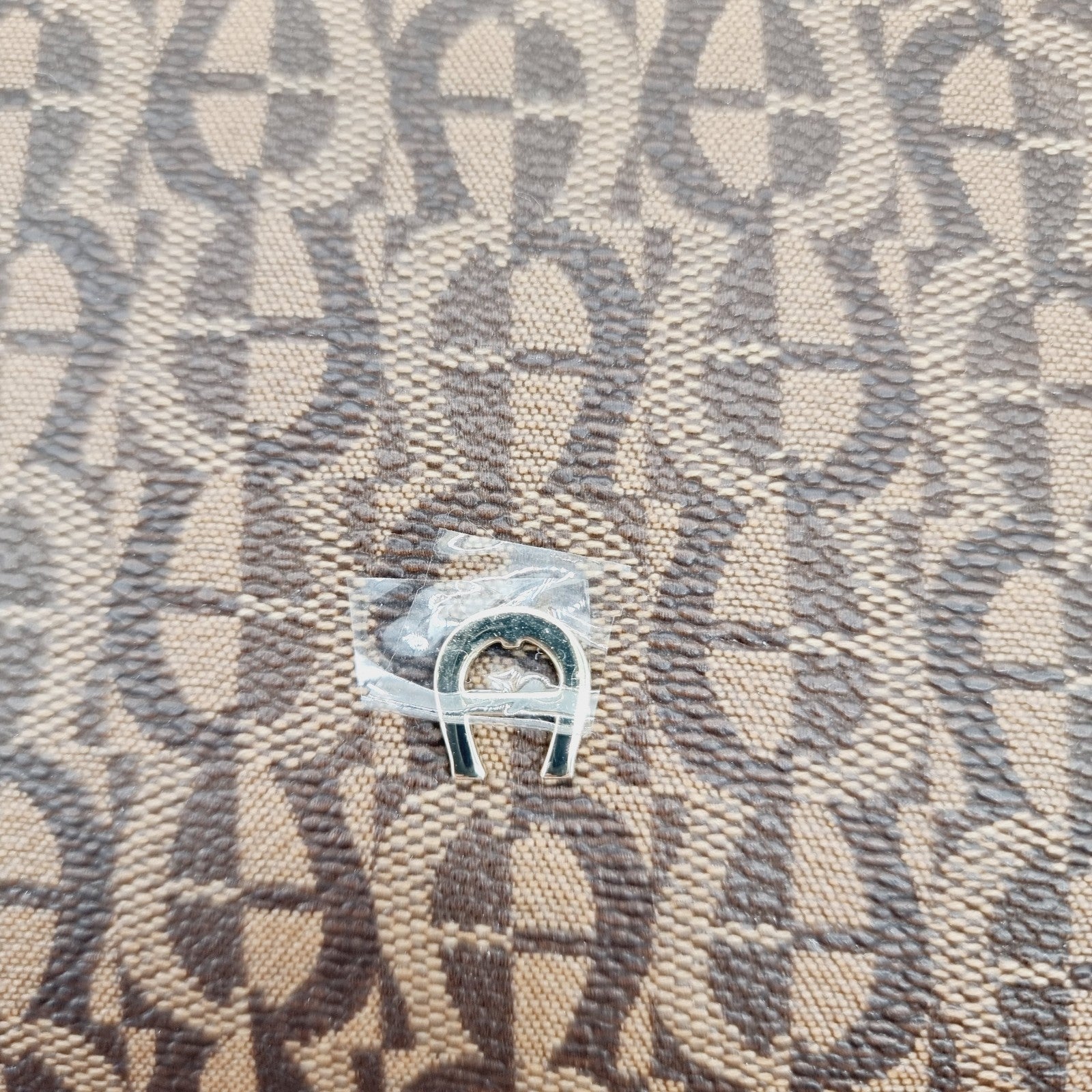 6685735