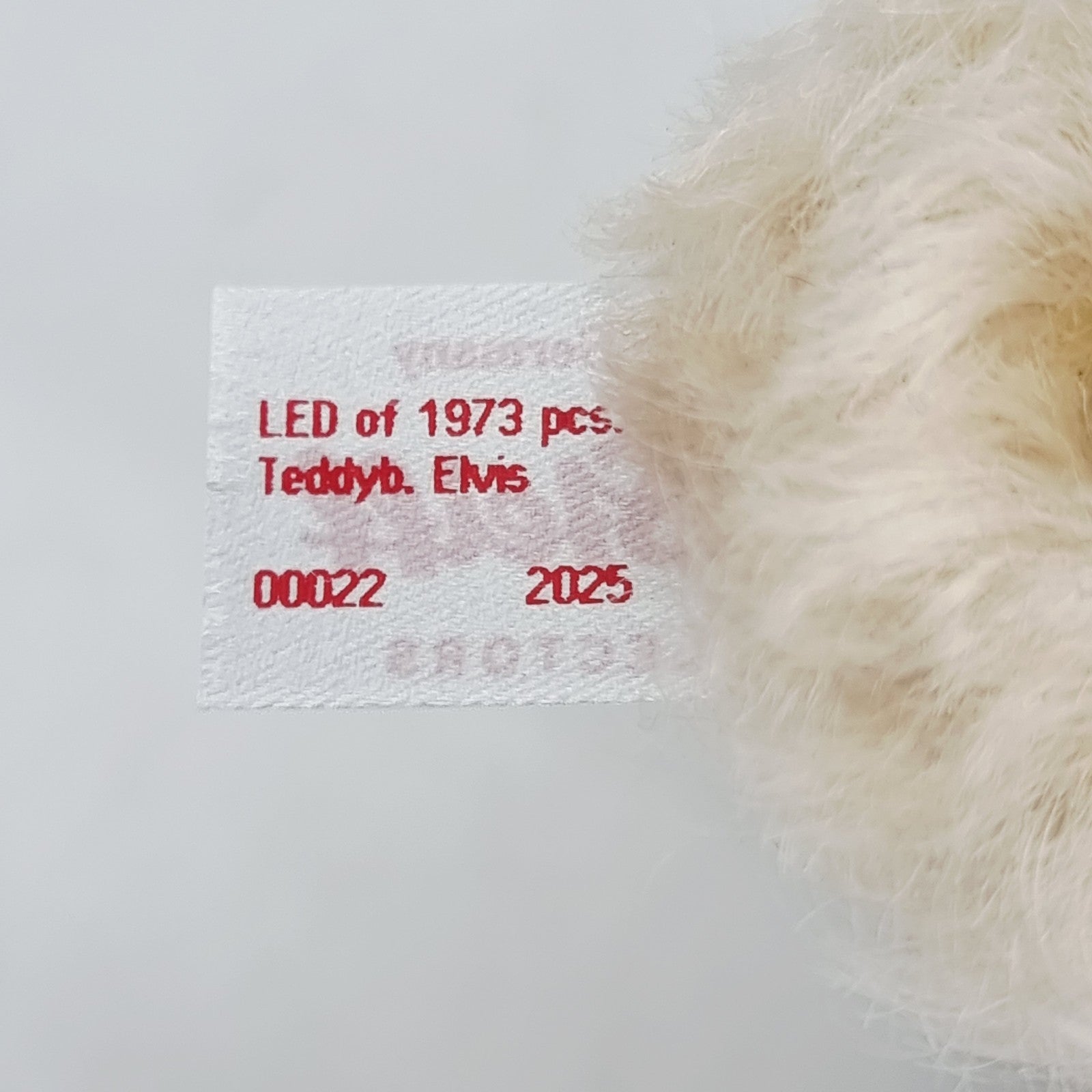 8711578
