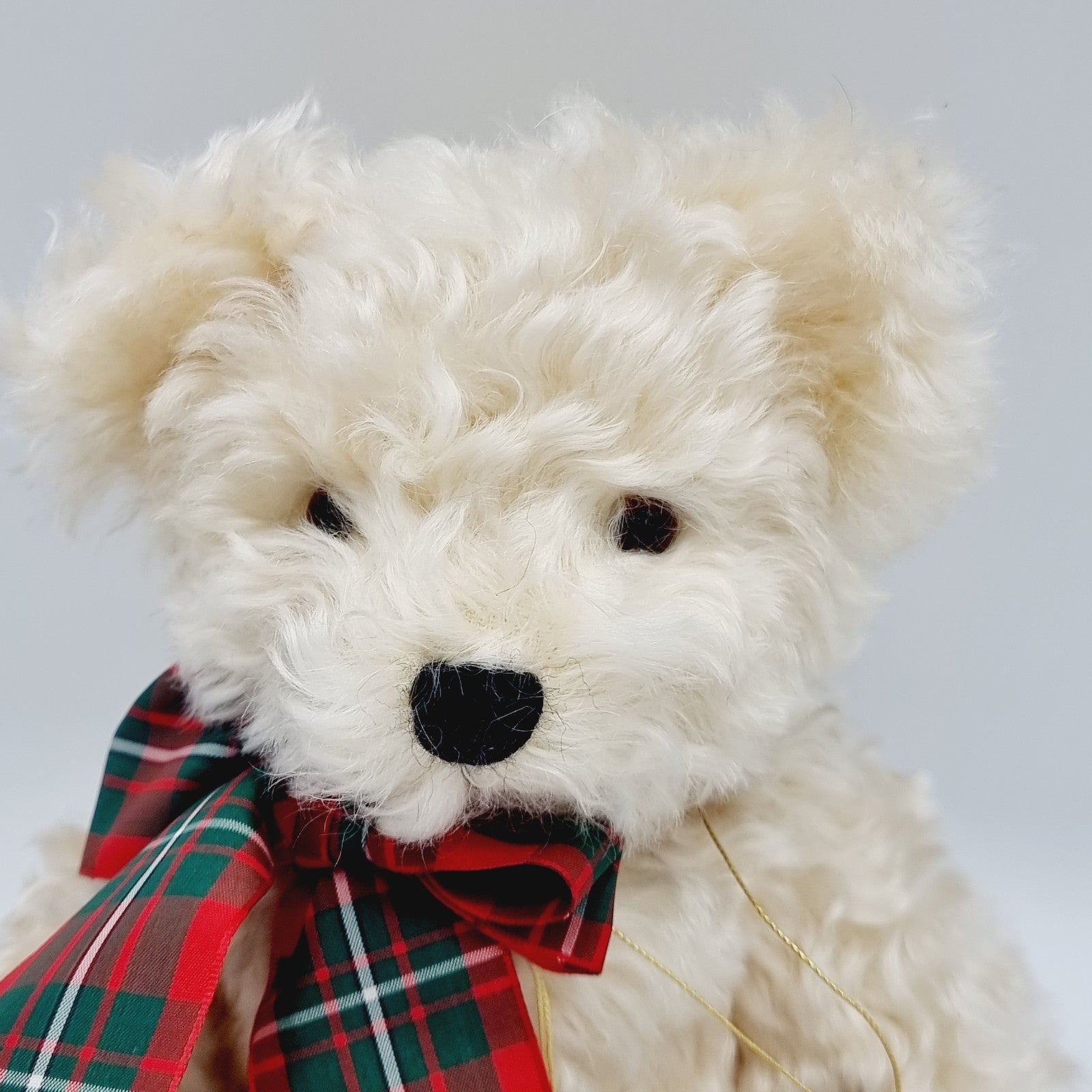 8740635