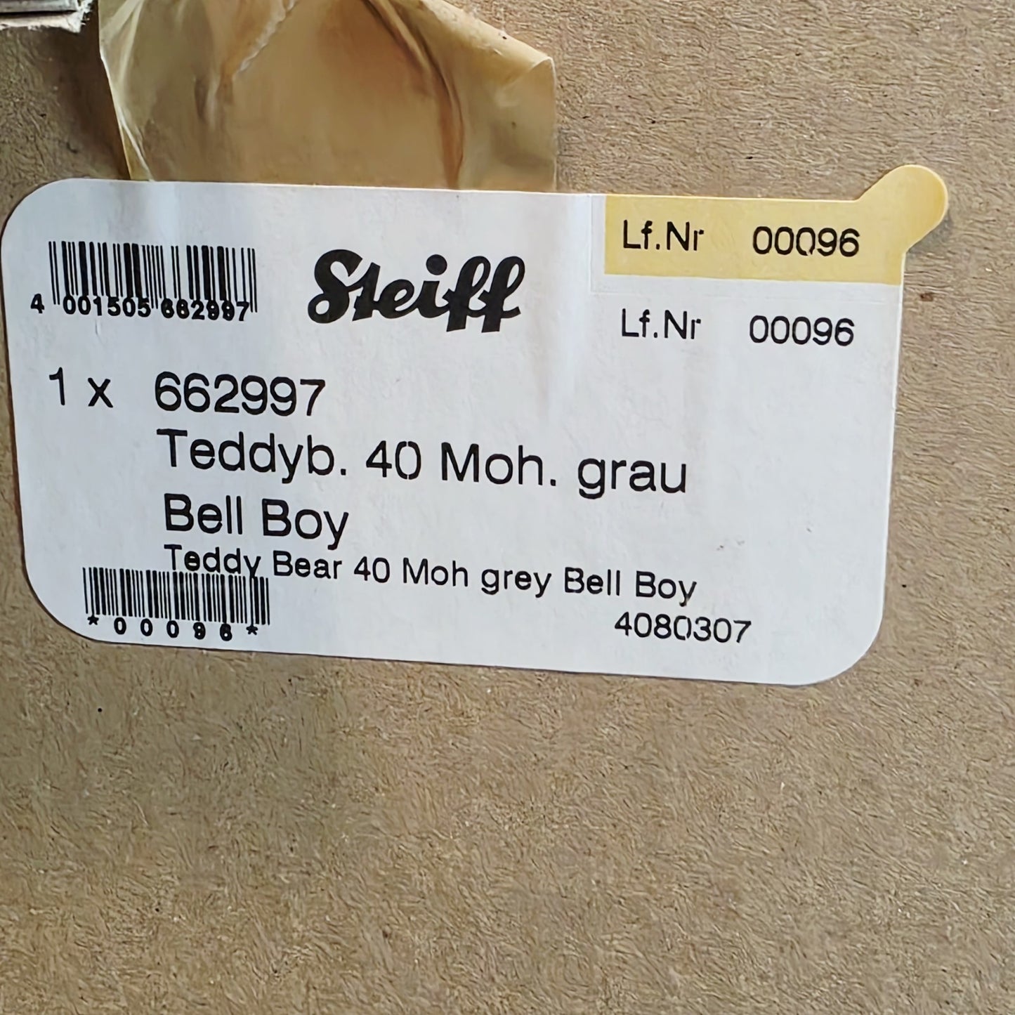 8560672