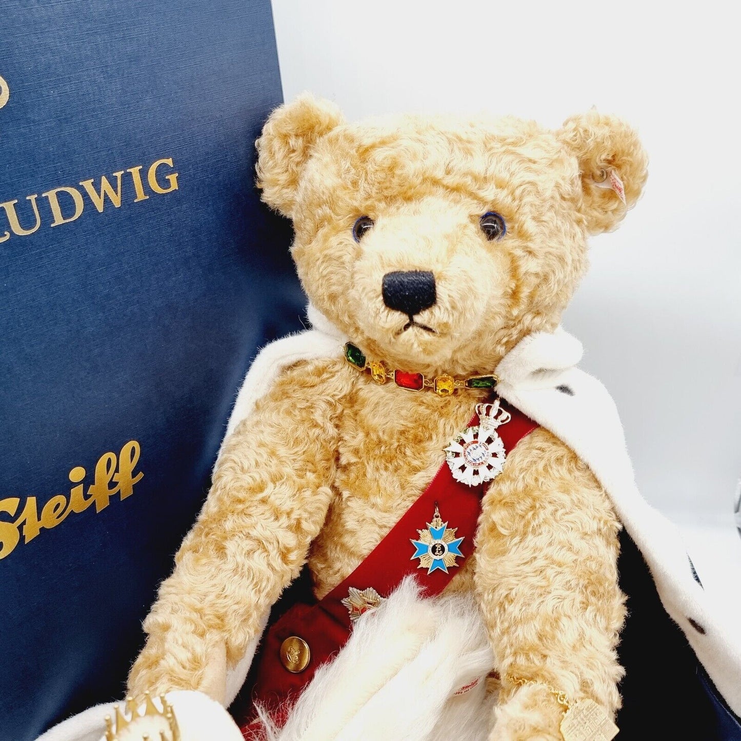 Steiff 673627 Teddybär König Ludwig mit Schwan limitiert 500 60 cm Mohair