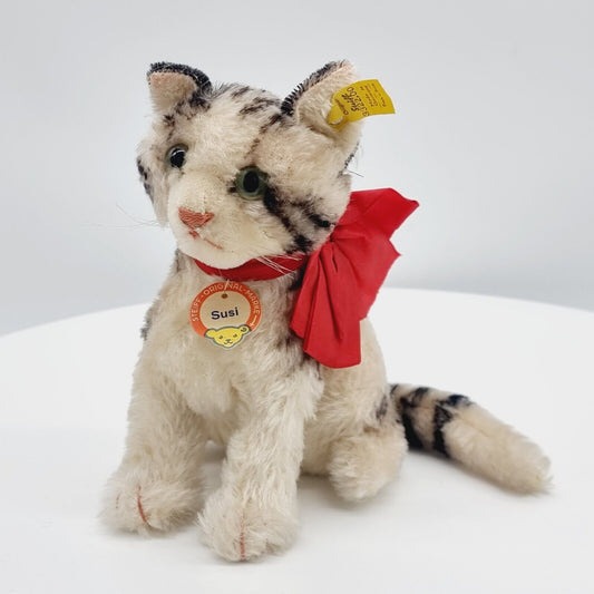 Steiff Katze Susi 22 cm 3322,00 Knopf, Fahne und Brustschild Jahr 1959 - 1963