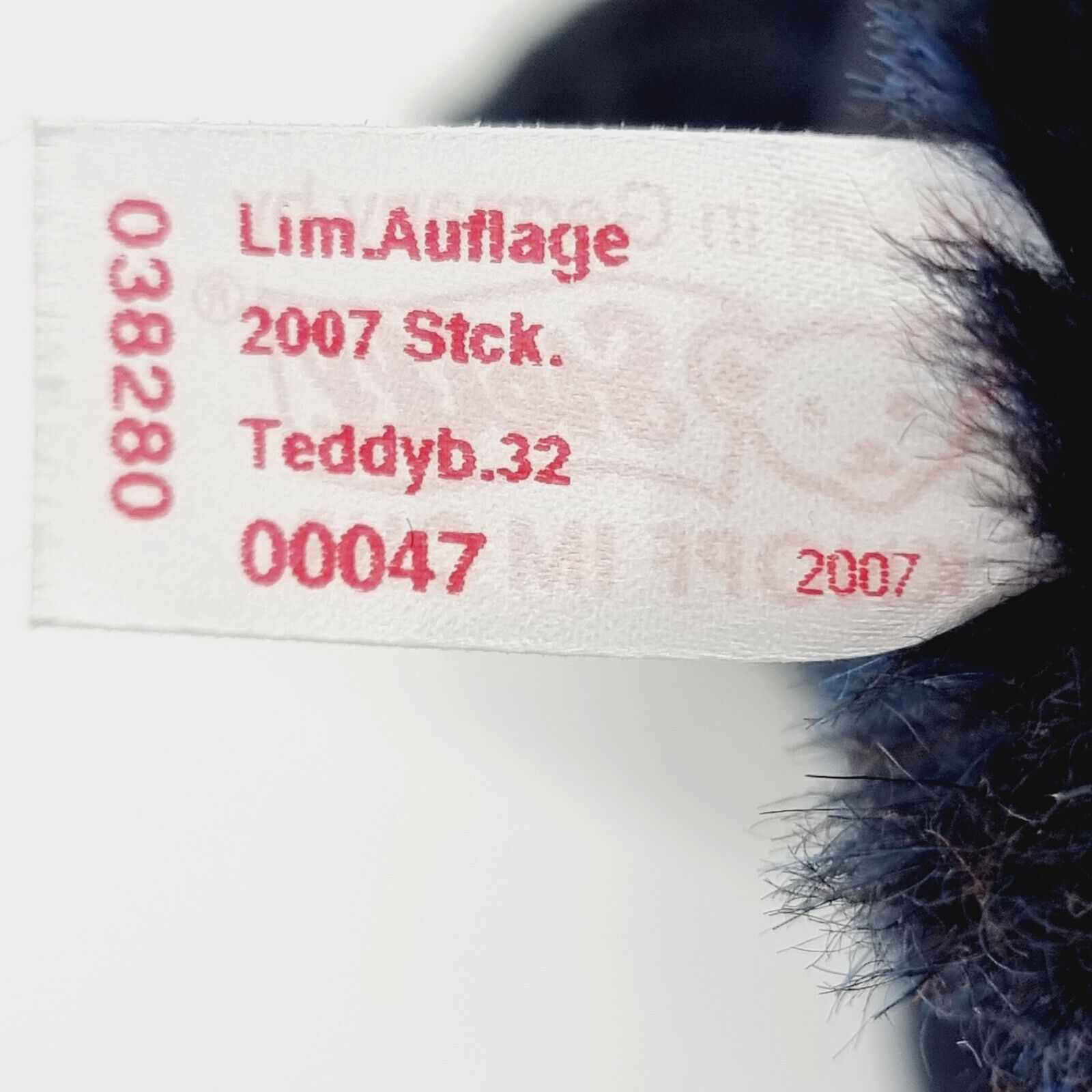 6570484