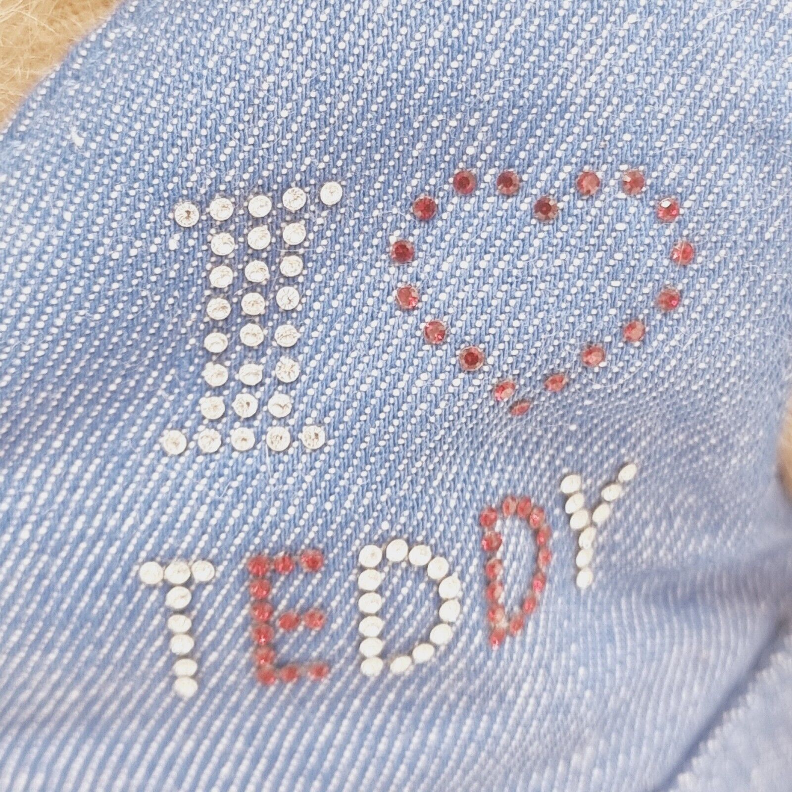 6570789