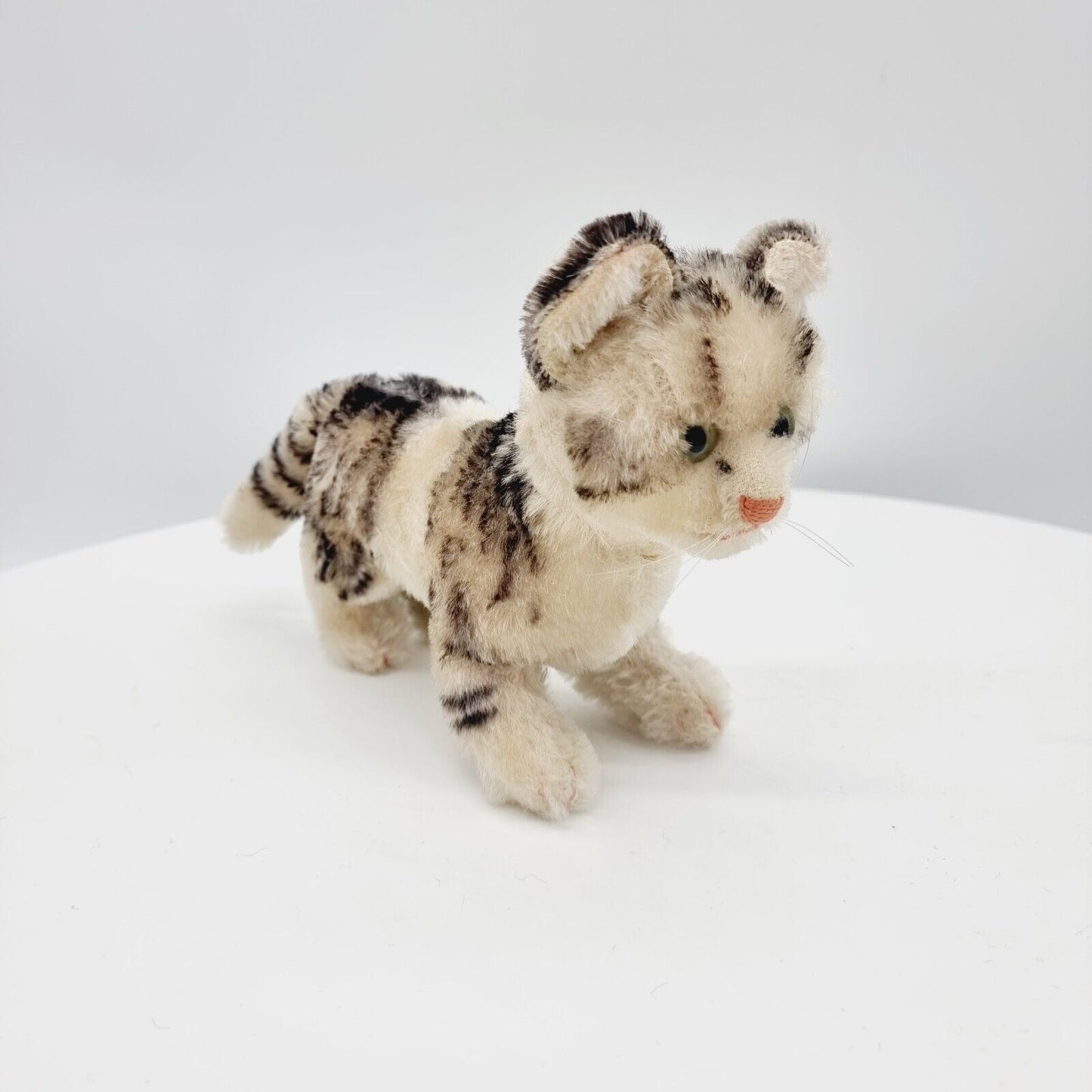 Steiff Katze Tabby 17 cm stehend grau gestromelt