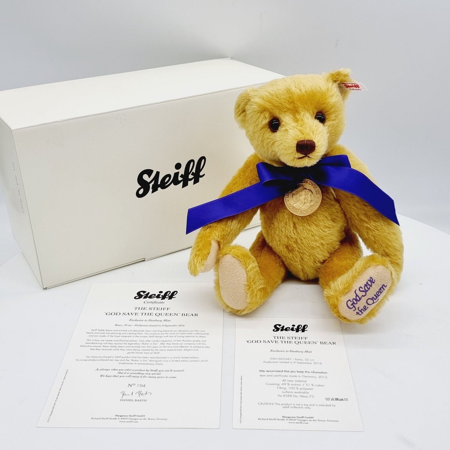 Steiff 663345 God save the Queen Teddybär Zeitlimitierung aus 2015 32 cm Mohair