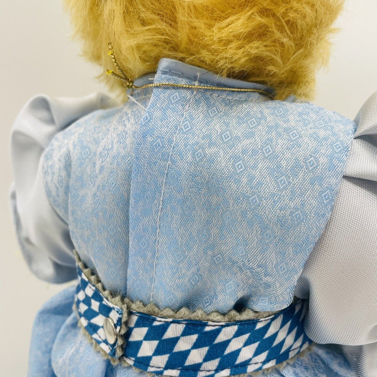 Hermann Coburg Teddybär Oktoberfest Brezel Betty limitiert 50 35cm Mohair