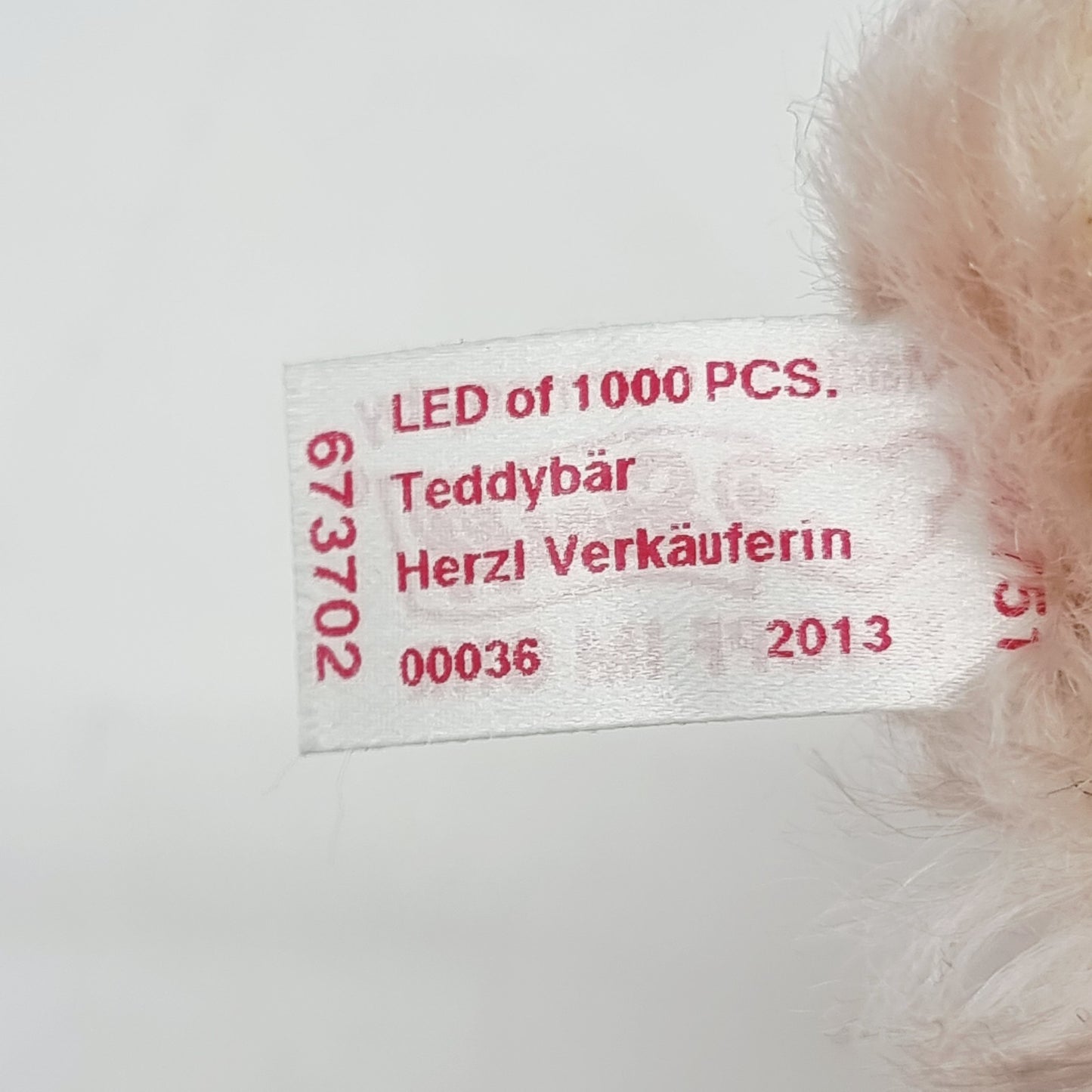 8950384