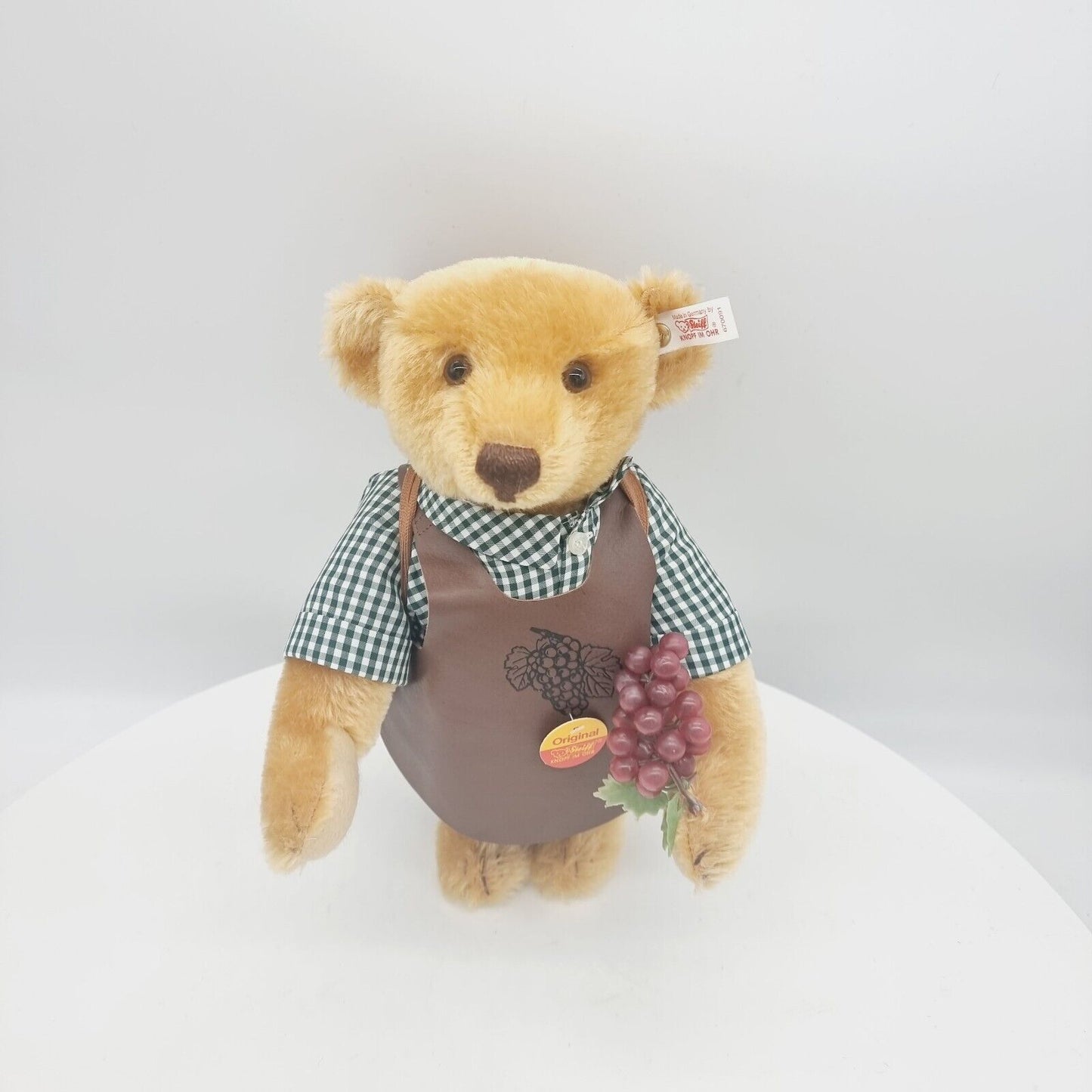 Steiff 670091 Winzer Teddybär 32 cm Jahr 1997 limitiert 2000