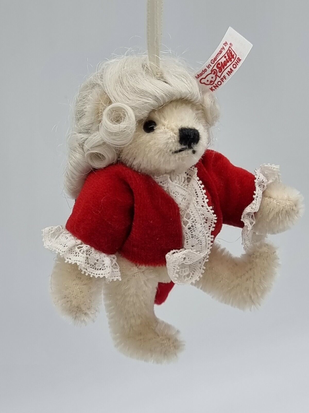 Steiff Teddybär Mozart Ornament 656392 9 cm Knopf Fahne limitiert auf 2006 Stk.